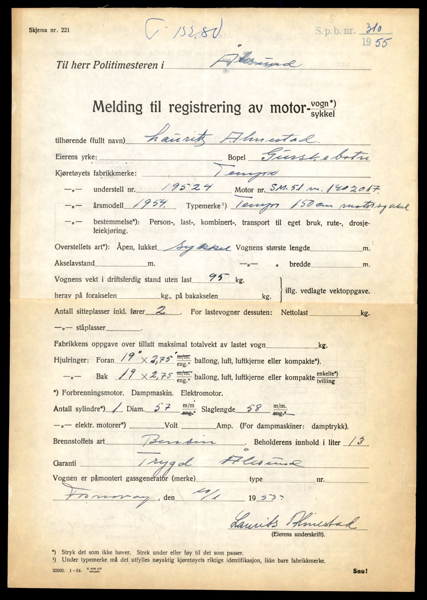 Møre og Romsdal vegkontor - Ålesund trafikkstasjon, SAT/A-4099/F/Fe/L0038: Registreringskort for kjøretøy T 13180 - T 13360, 1927-1998, p. 1645