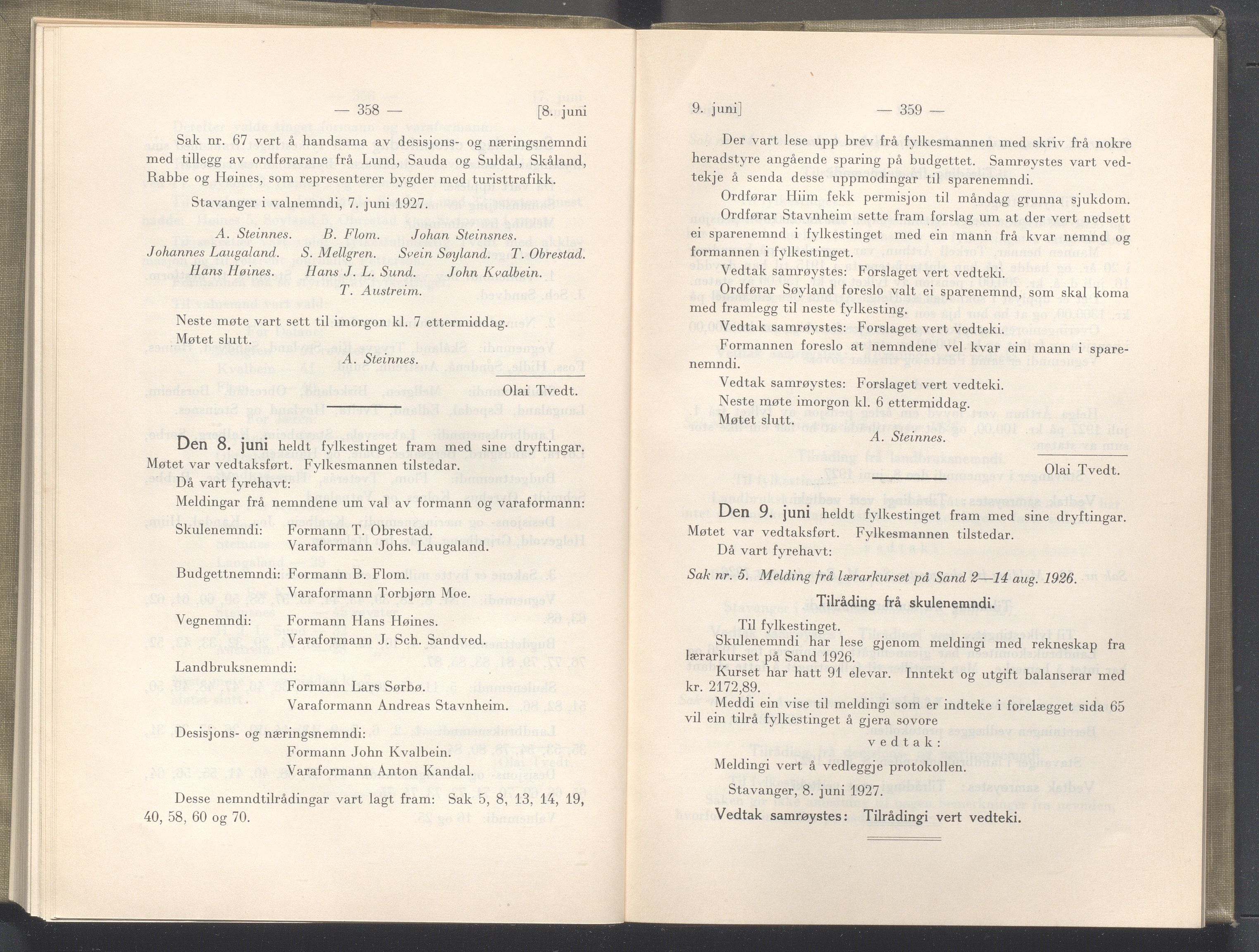 Rogaland fylkeskommune - Fylkesrådmannen , IKAR/A-900/A/Aa/Aaa/L0046: Møtebok , 1927, p. 358-359