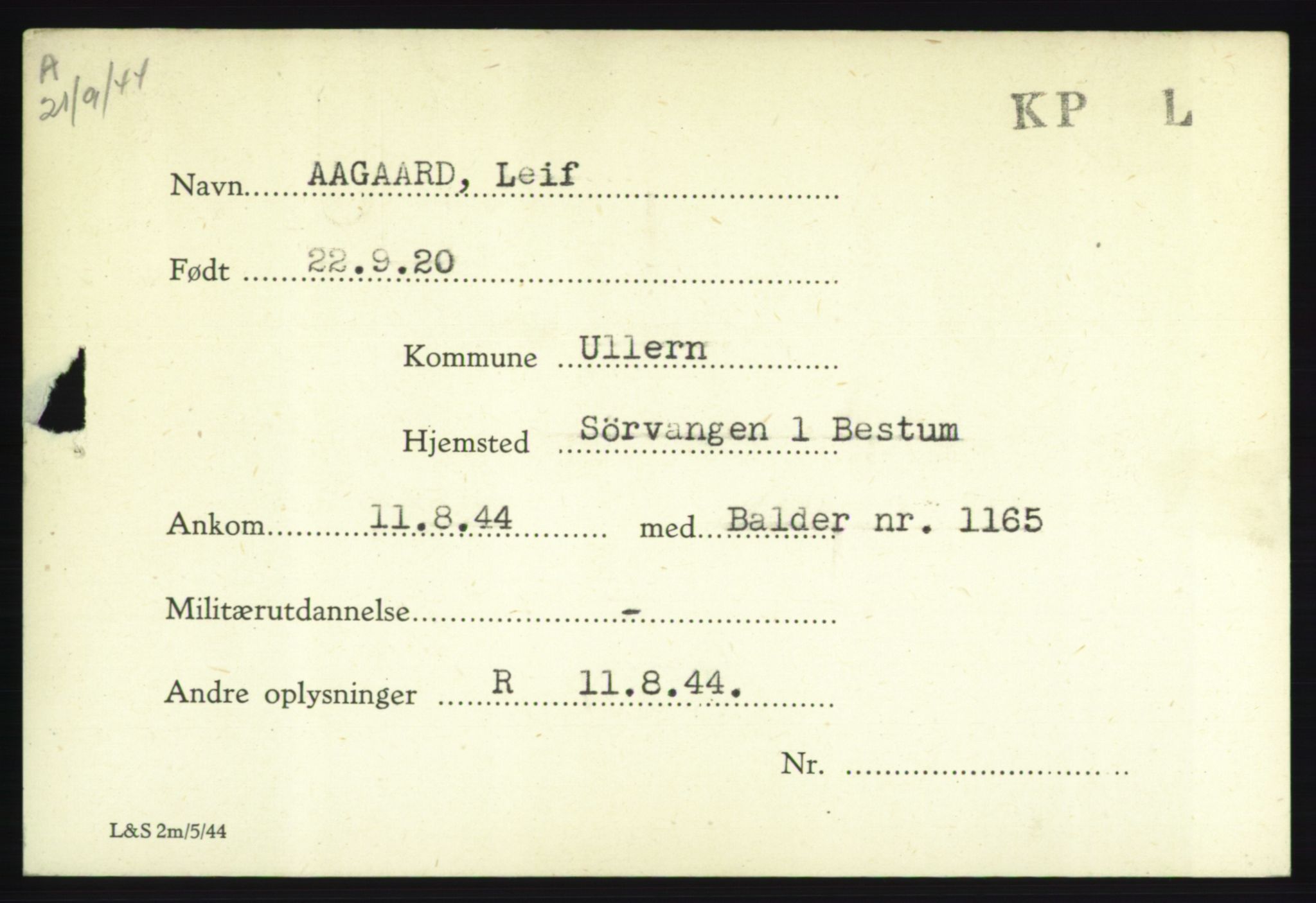 Forsvarets Overkommando. 2. kontor. Arkiv 8.1. Mottakersentralen FDE og FO.II, AV/RA-RAFA-6952/P/Pa/L0001: AA/Å - Andvig , 1940-1945, p. 3