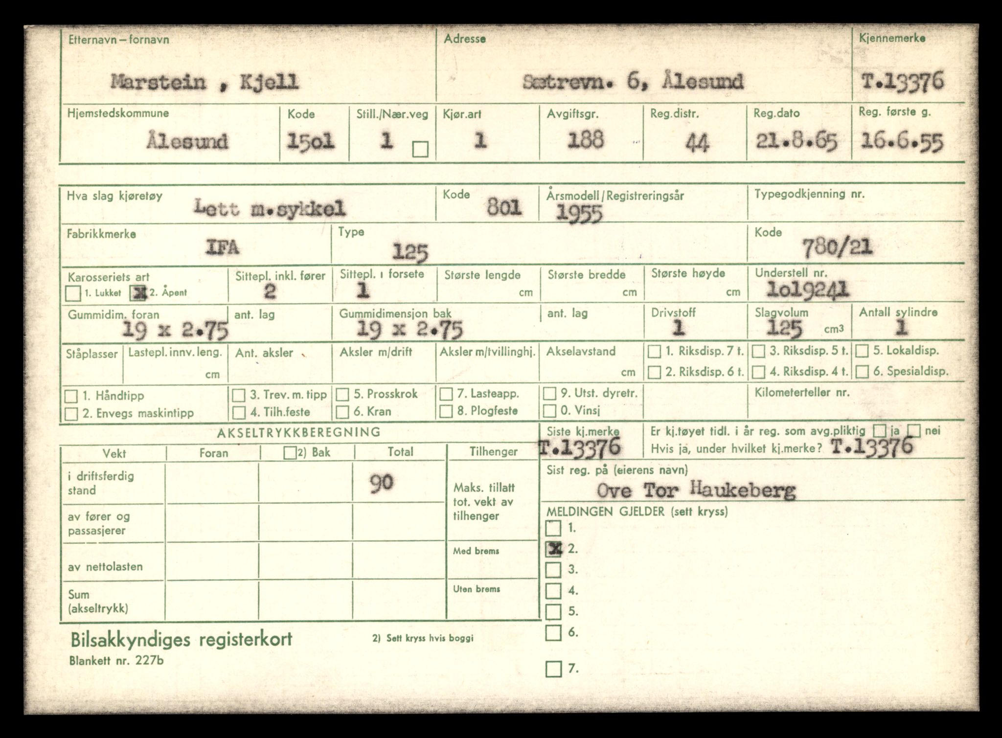 Møre og Romsdal vegkontor - Ålesund trafikkstasjon, AV/SAT-A-4099/F/Fe/L0039: Registreringskort for kjøretøy T 13361 - T 13530, 1927-1998, p. 265