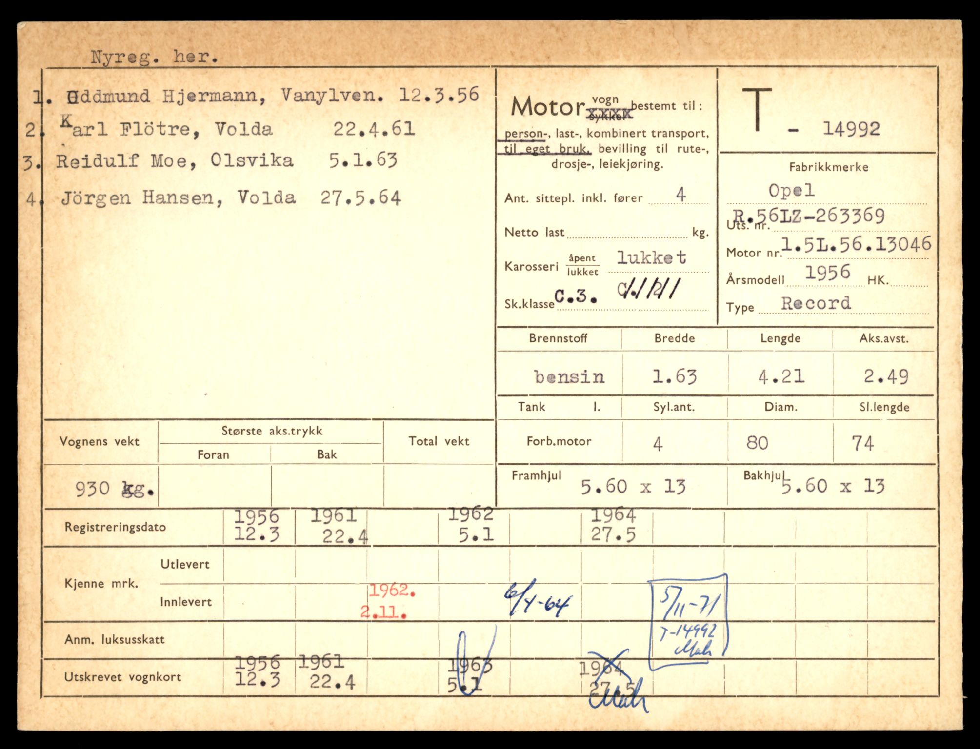 Møre og Romsdal vegkontor - Ålesund trafikkstasjon, AV/SAT-A-4099/F/Fe/L0049: Registreringskort for kjøretøy T 14864 - T 18613, 1927-1998, p. 3079