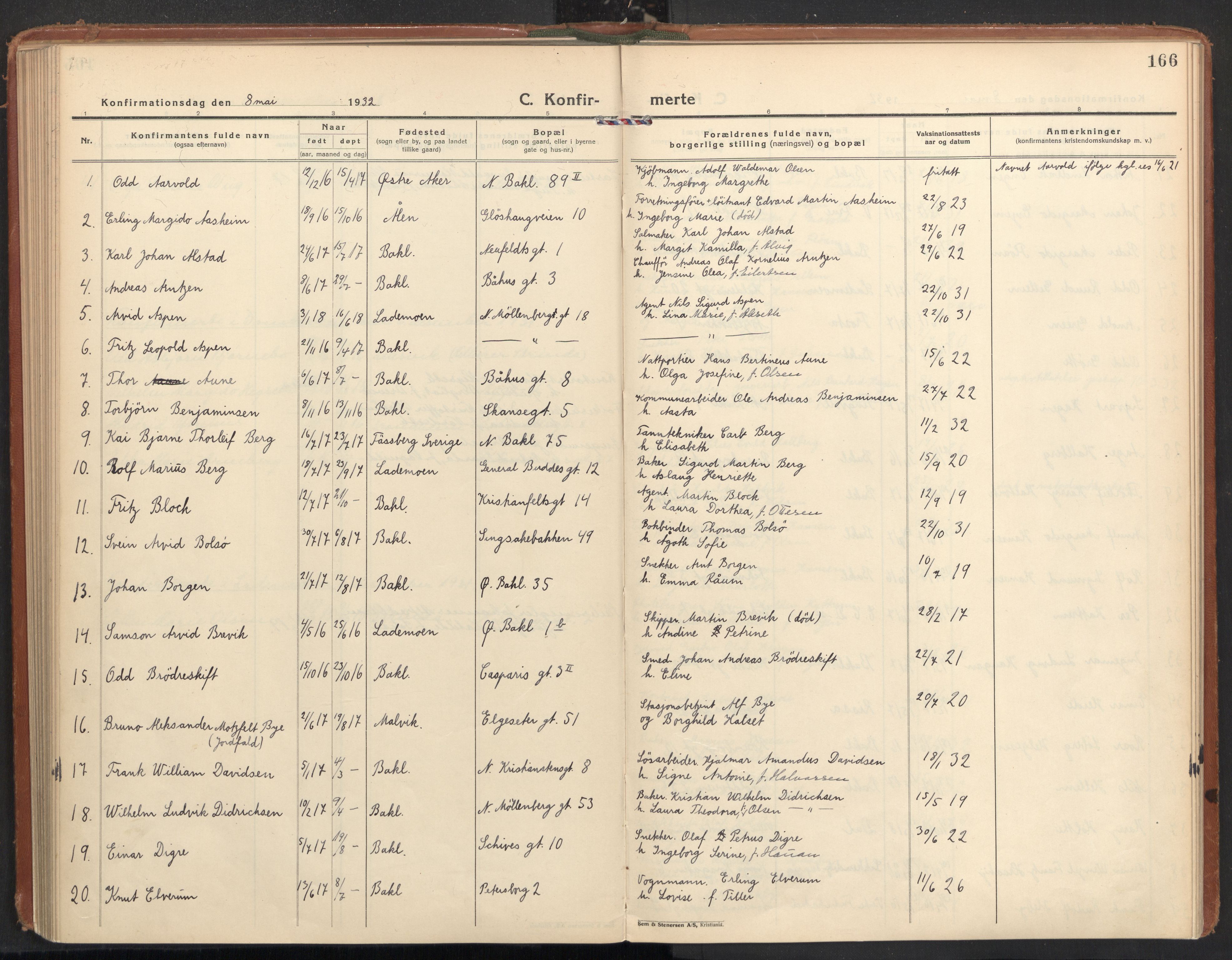 Ministerialprotokoller, klokkerbøker og fødselsregistre - Sør-Trøndelag, SAT/A-1456/604/L0208: Parish register (official) no. 604A28, 1923-1937, p. 166