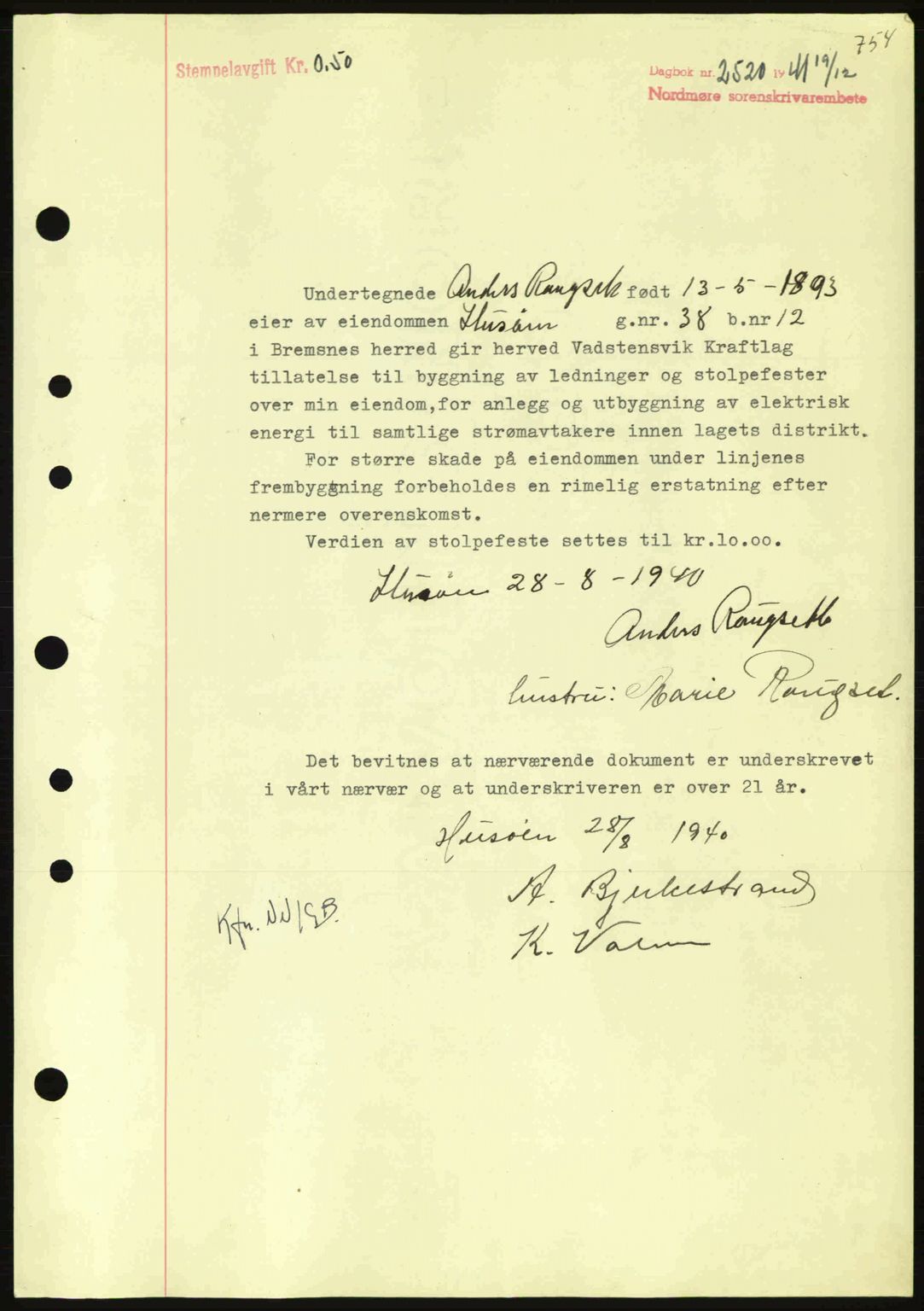 Nordmøre sorenskriveri, AV/SAT-A-4132/1/2/2Ca: Mortgage book no. B88, 1941-1942, Diary no: : 2520/1941