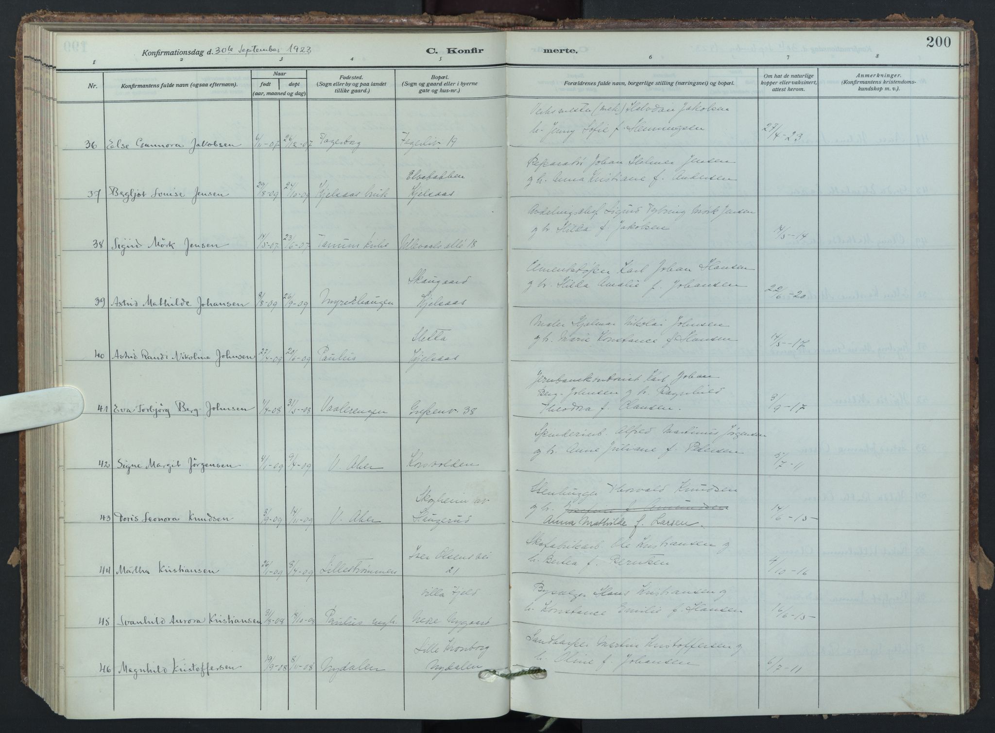 Vestre Aker prestekontor Kirkebøker, SAO/A-10025/F/Fa/L0017: Parish register (official) no. 17, 1910-1926, p. 200