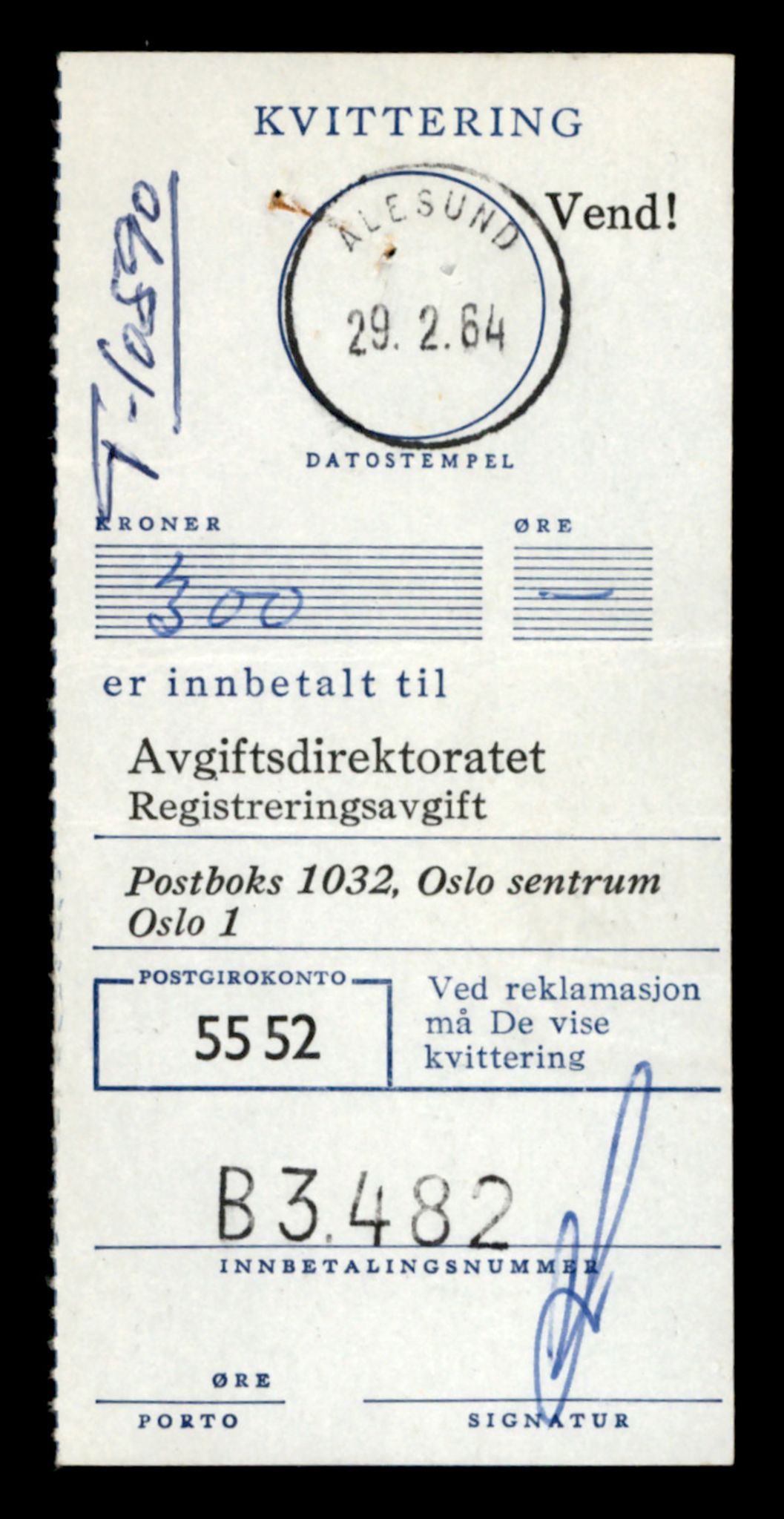 Møre og Romsdal vegkontor - Ålesund trafikkstasjon, AV/SAT-A-4099/F/Fe/L0022: Registreringskort for kjøretøy T 10584 - T 10694, 1927-1998, p. 253