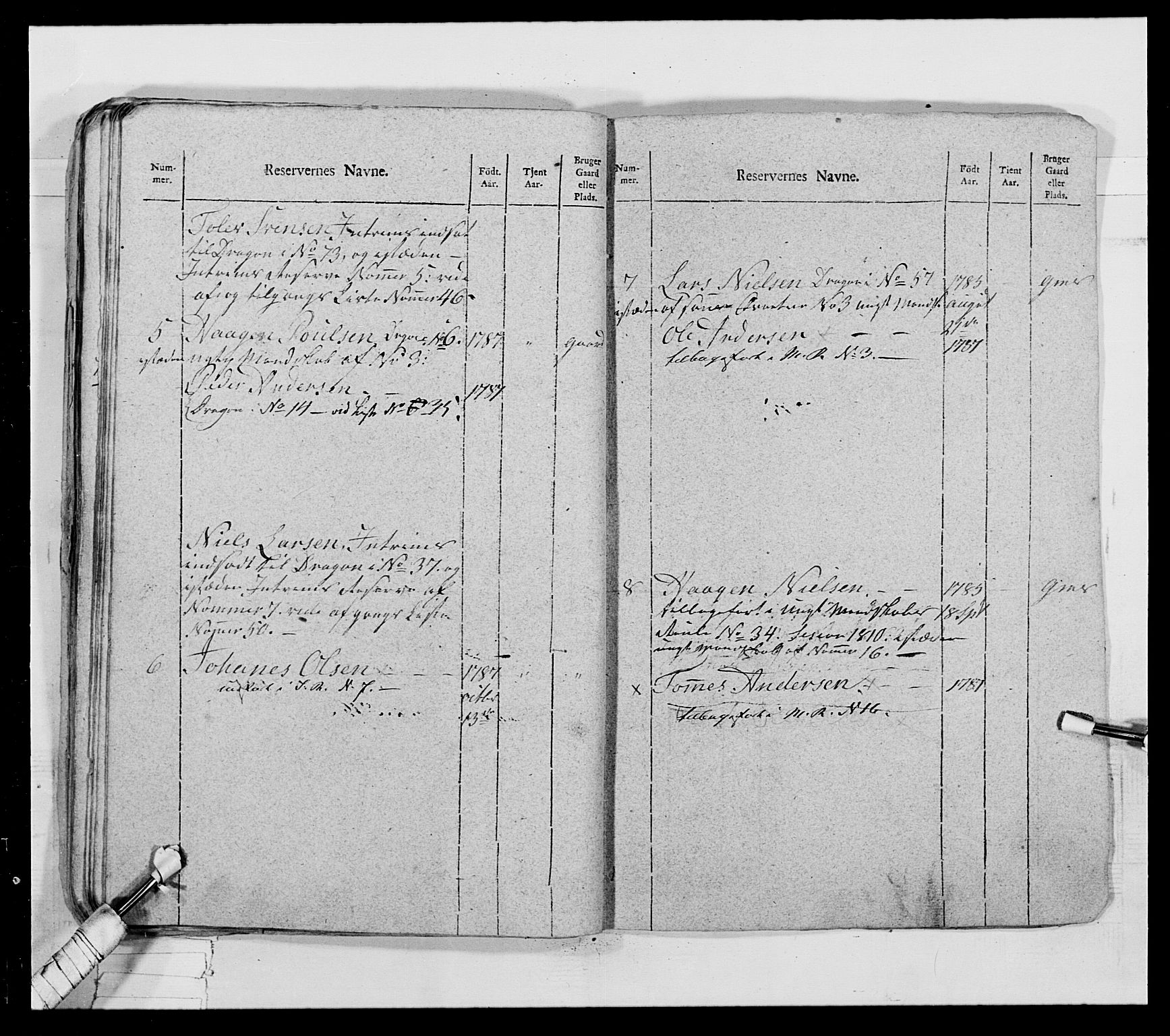 Generalitets- og kommissariatskollegiet, Det kongelige norske kommissariatskollegium, AV/RA-EA-5420/E/Eh/L0018: Opplandske dragonregiment, 1810-1811, p. 243