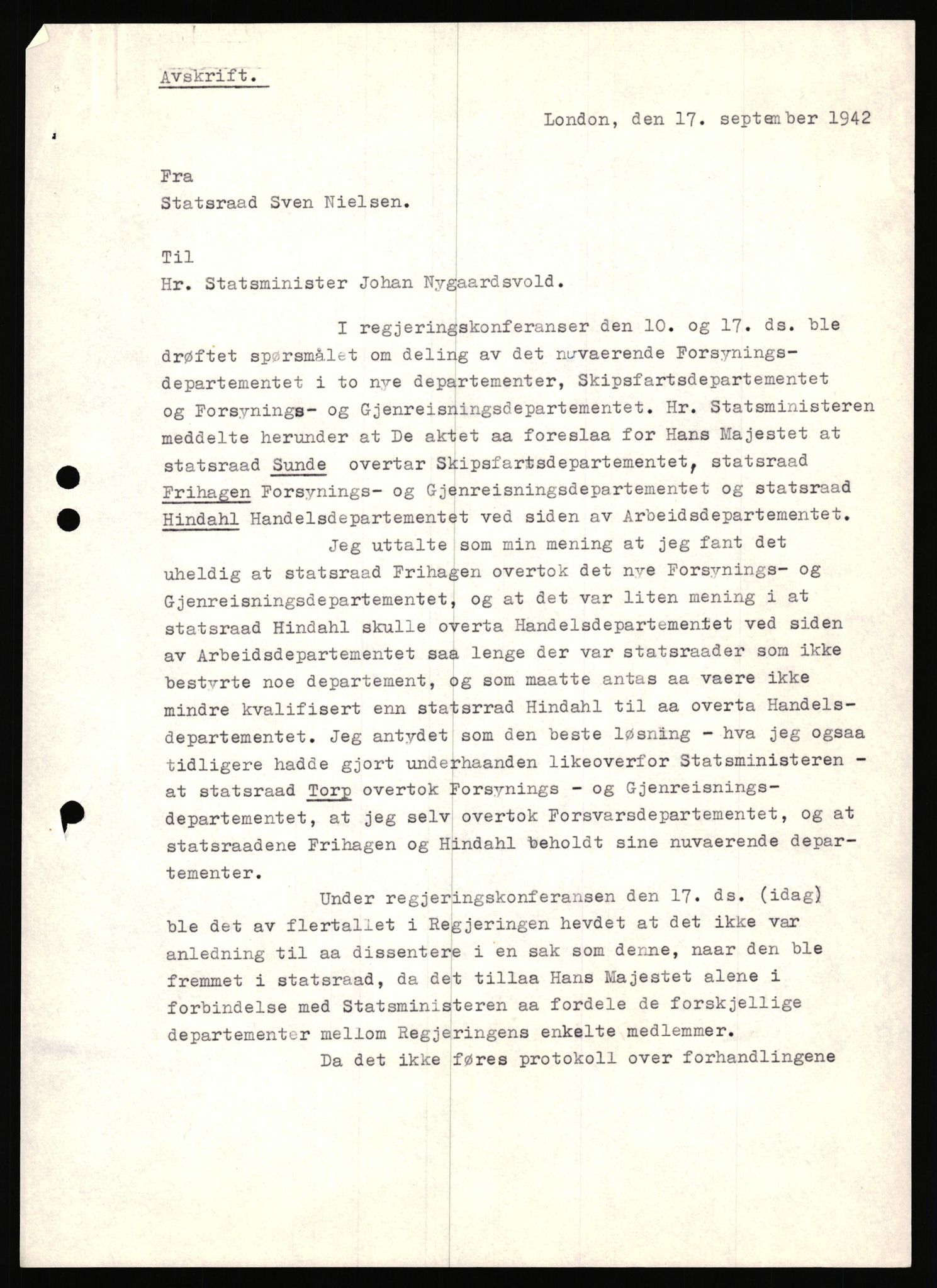 Undersøkelseskommisjonen av 1945, RA/S-1566/D/Db/L0022: Regjeringens virksomhet - Regjeringens utenriks- og forsvarspolitikk, 1940-1945, p. 779