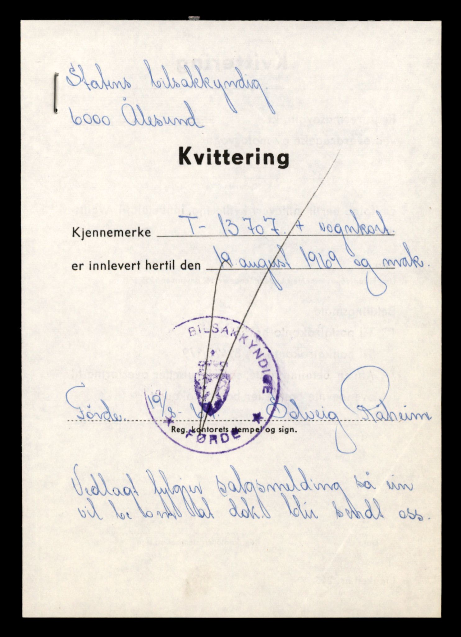 Møre og Romsdal vegkontor - Ålesund trafikkstasjon, AV/SAT-A-4099/F/Fe/L0040: Registreringskort for kjøretøy T 13531 - T 13709, 1927-1998, p. 3017