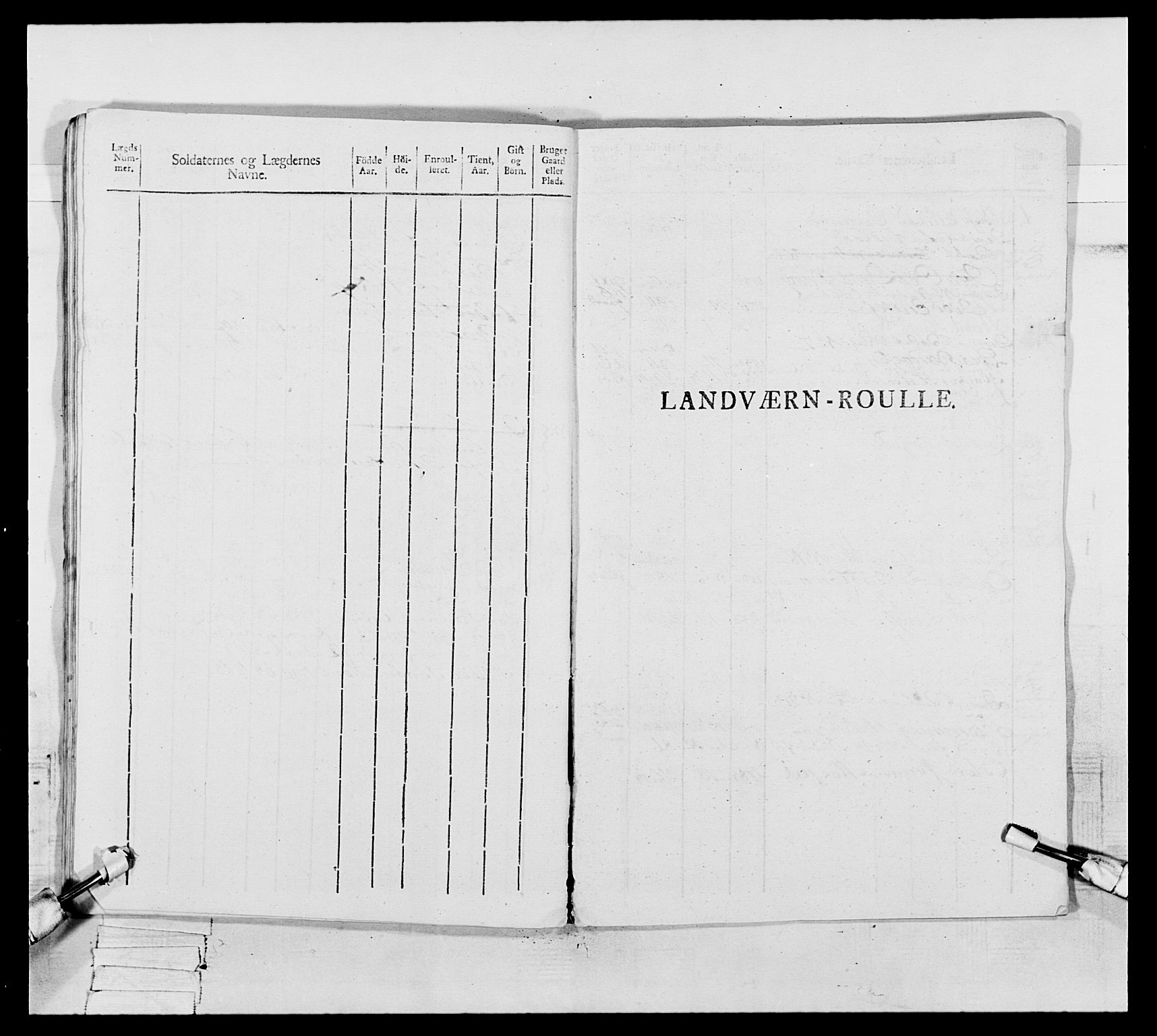 Generalitets- og kommissariatskollegiet, Det kongelige norske kommissariatskollegium, AV/RA-EA-5420/E/Eh/L0075c: 1. Trondheimske nasjonale infanteriregiment, 1811, p. 175