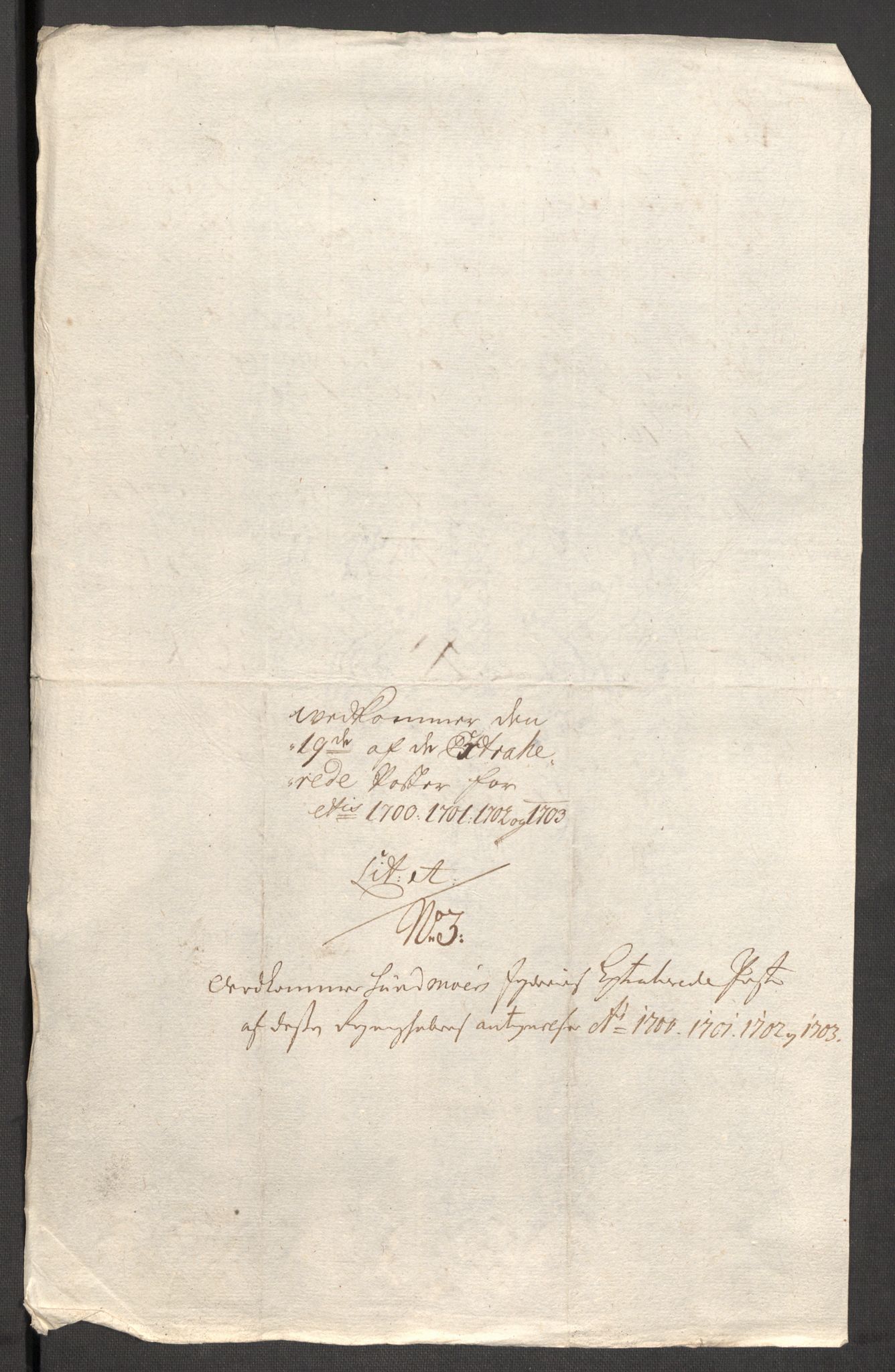 Rentekammeret inntil 1814, Reviderte regnskaper, Fogderegnskap, AV/RA-EA-4092/R54/L3559: Fogderegnskap Sunnmøre, 1702-1703, p. 486