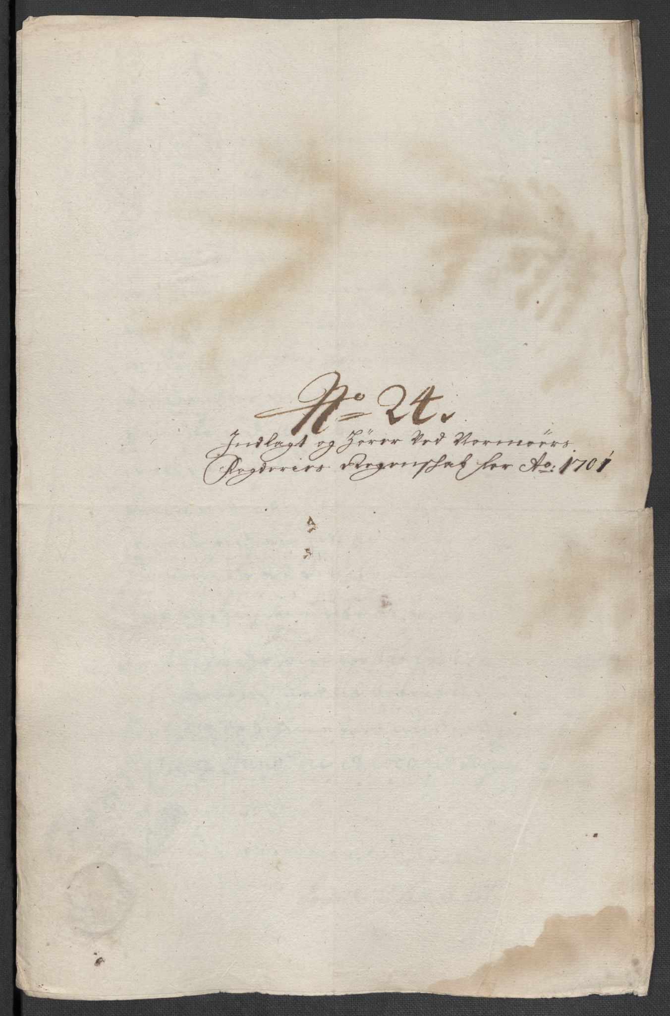 Rentekammeret inntil 1814, Reviderte regnskaper, Fogderegnskap, AV/RA-EA-4092/R56/L3739: Fogderegnskap Nordmøre, 1700-1702, p. 303