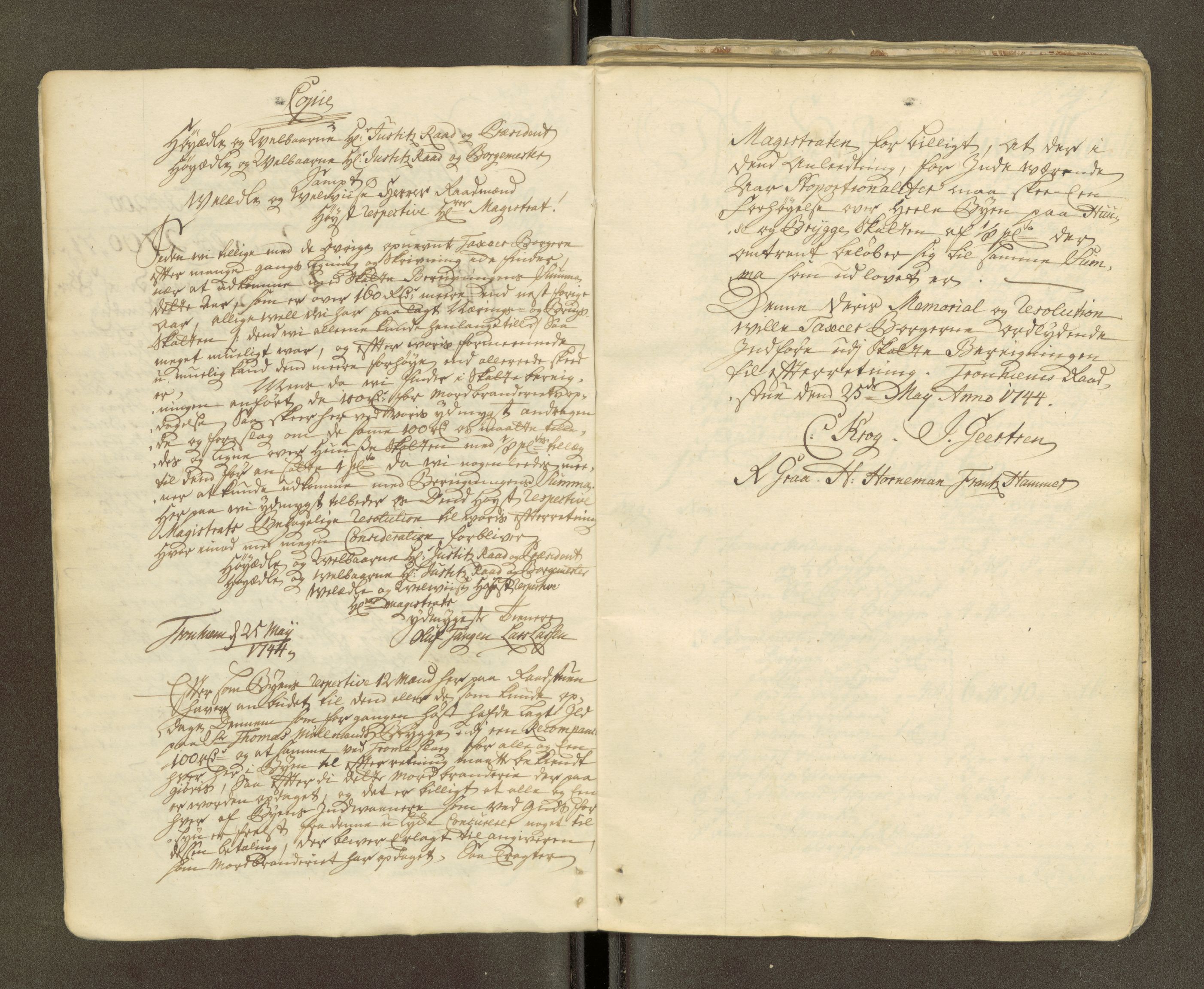 Trondheim magistrat, AV/SAT-A-4372/D/Da/L0007: Skattemanntall, 1740-1745, p. 355