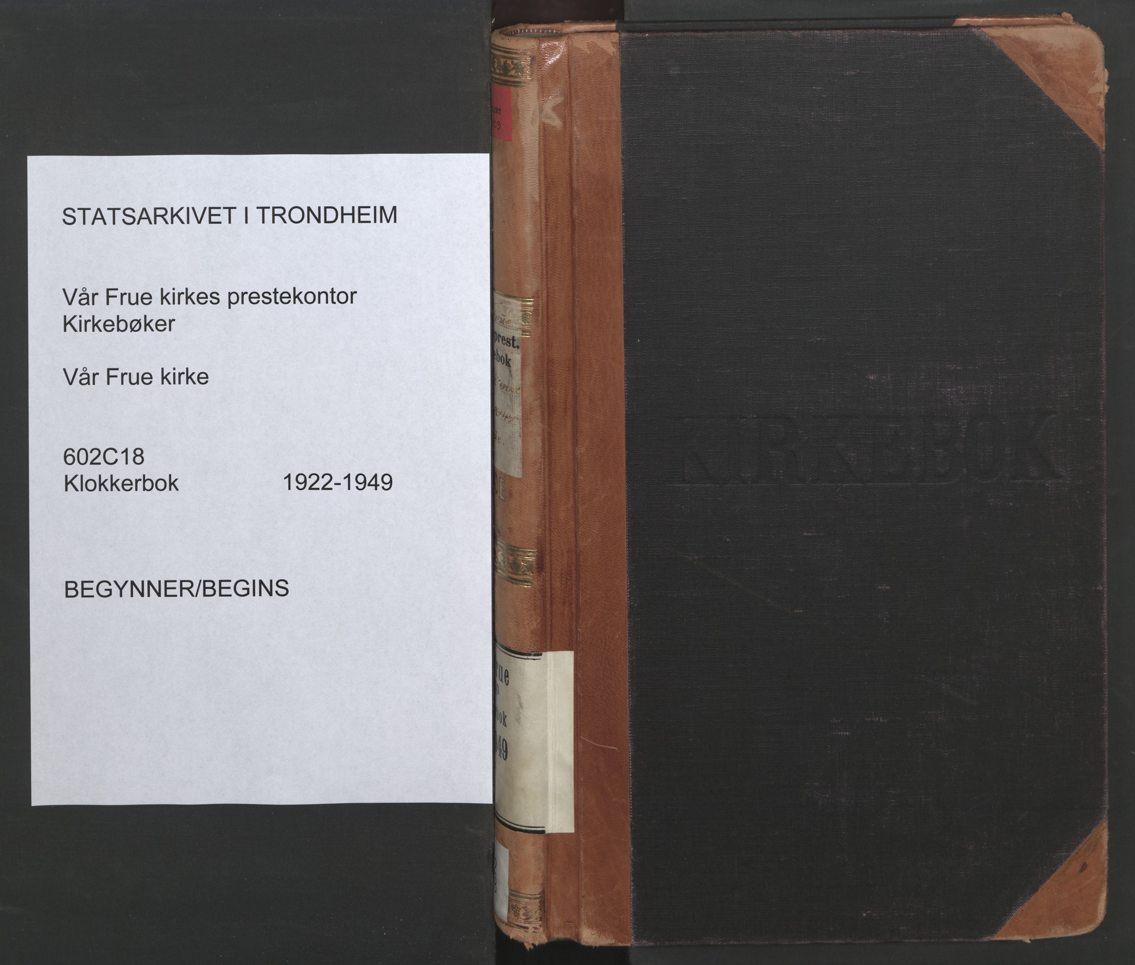 Ministerialprotokoller, klokkerbøker og fødselsregistre - Sør-Trøndelag, SAT/A-1456/602/L0150: Parish register (copy) no. 602C18, 1922-1949