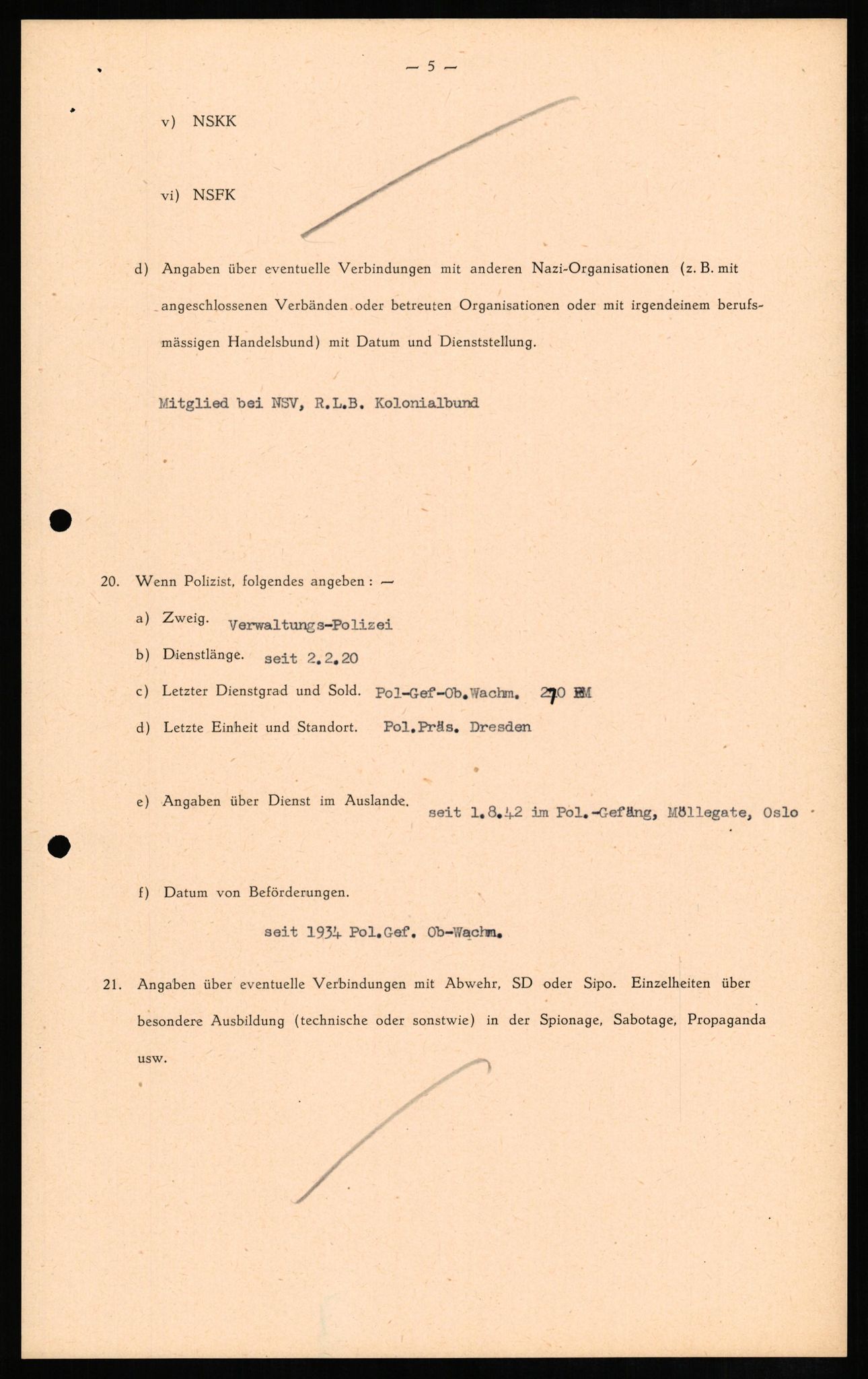 Forsvaret, Forsvarets overkommando II, RA/RAFA-3915/D/Db/L0011: CI Questionaires. Tyske okkupasjonsstyrker i Norge. Tyskere., 1945-1946, p. 75