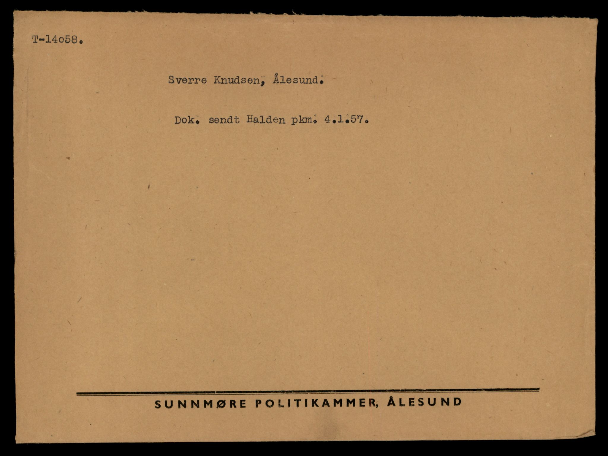 Møre og Romsdal vegkontor - Ålesund trafikkstasjon, AV/SAT-A-4099/F/Fe/L0042: Registreringskort for kjøretøy T 13906 - T 14079, 1927-1998, p. 2695