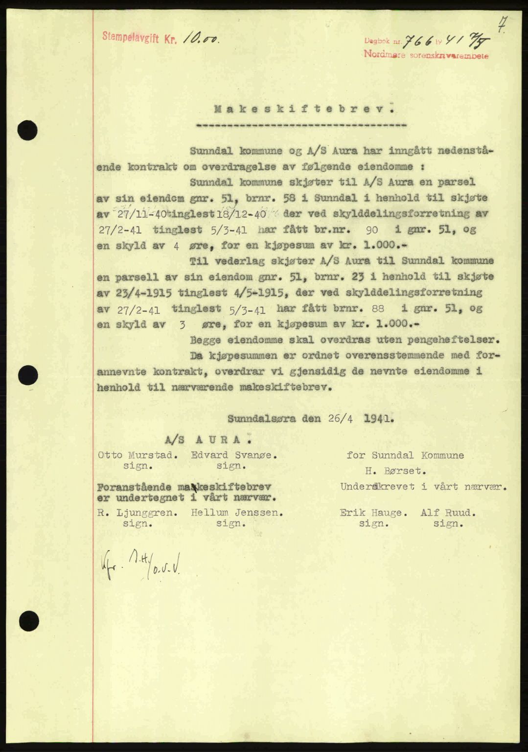 Nordmøre sorenskriveri, SAT/A-4132/1/2/2Ca: Mortgage book no. A90, 1941-1941, Diary no: : 766/1941