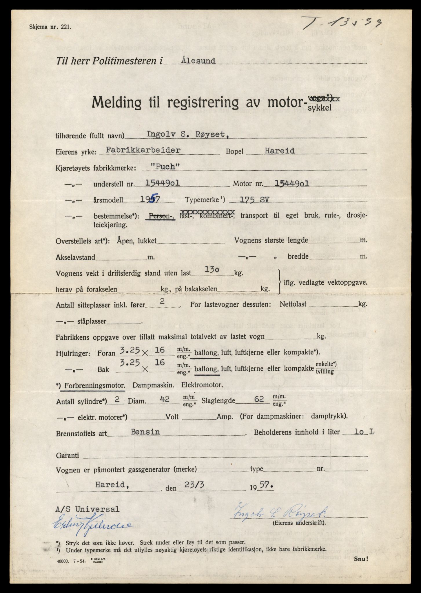 Møre og Romsdal vegkontor - Ålesund trafikkstasjon, AV/SAT-A-4099/F/Fe/L0040: Registreringskort for kjøretøy T 13531 - T 13709, 1927-1998, p. 1216