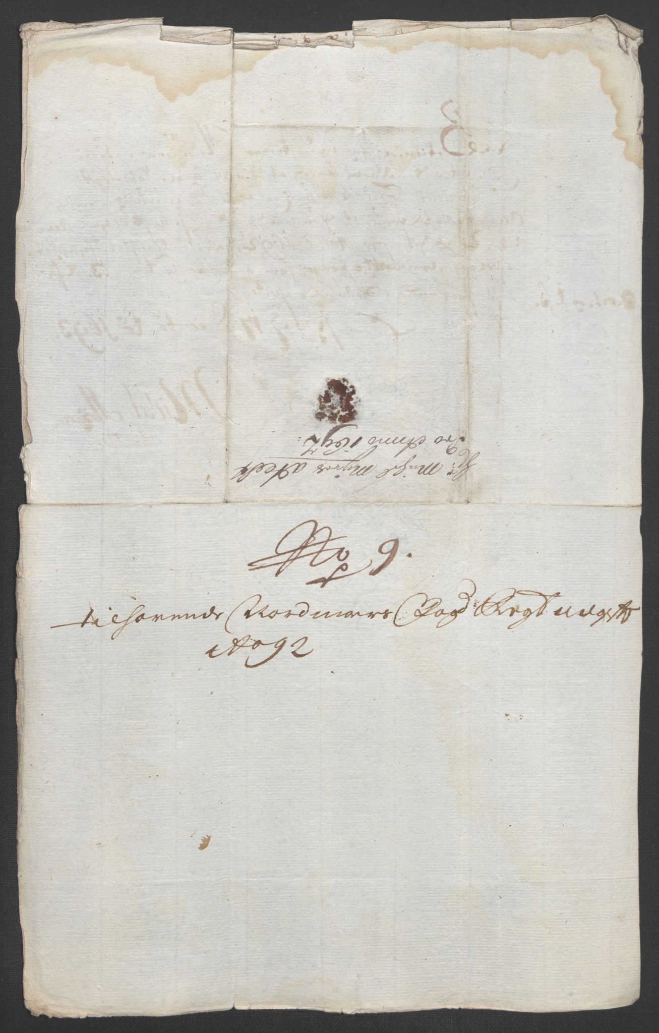 Rentekammeret inntil 1814, Reviderte regnskaper, Fogderegnskap, AV/RA-EA-4092/R56/L3735: Fogderegnskap Nordmøre, 1692-1693, p. 197