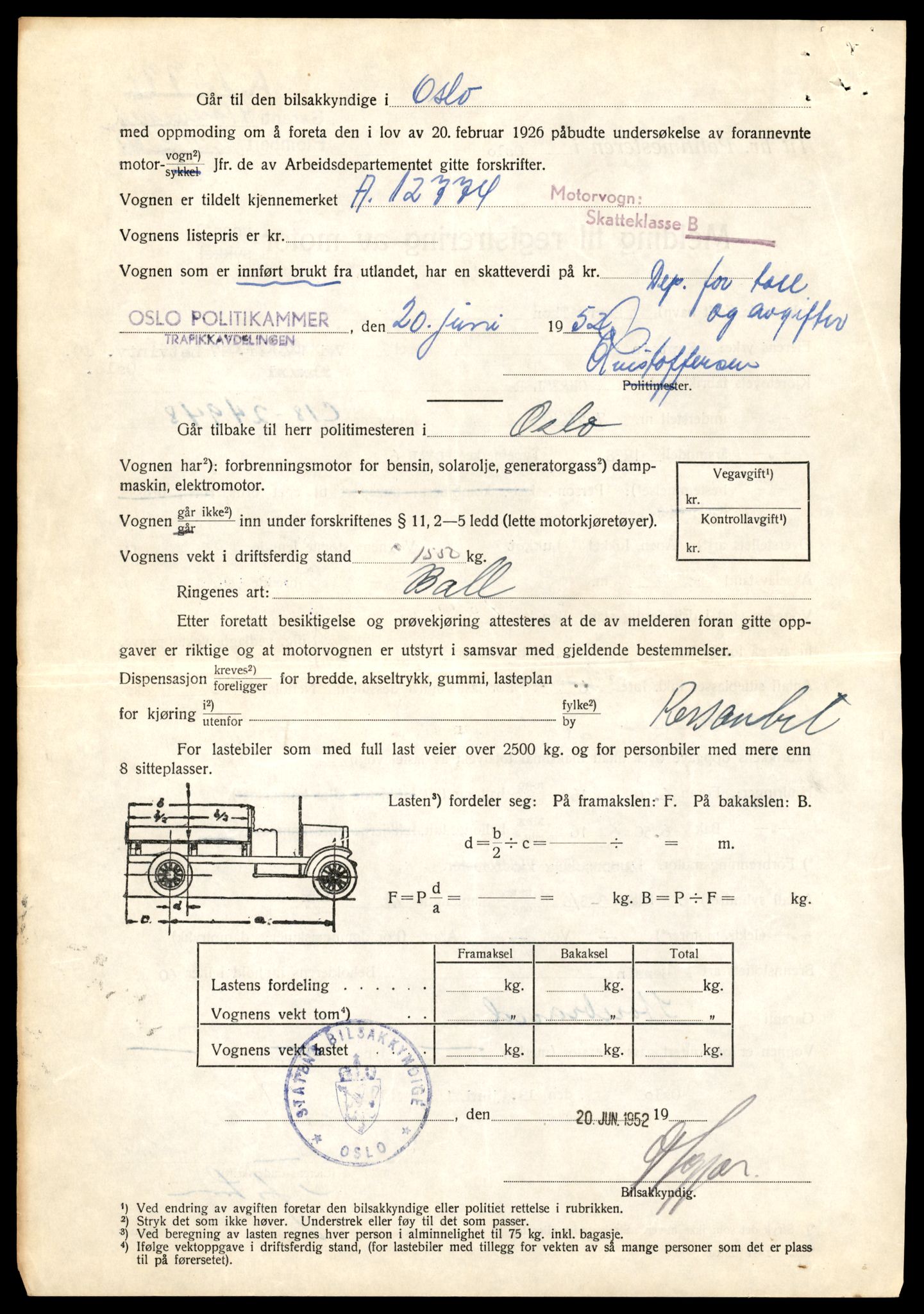 Møre og Romsdal vegkontor - Ålesund trafikkstasjon, AV/SAT-A-4099/F/Fe/L0049: Registreringskort for kjøretøy T 14864 - T 18613, 1927-1998, p. 2104