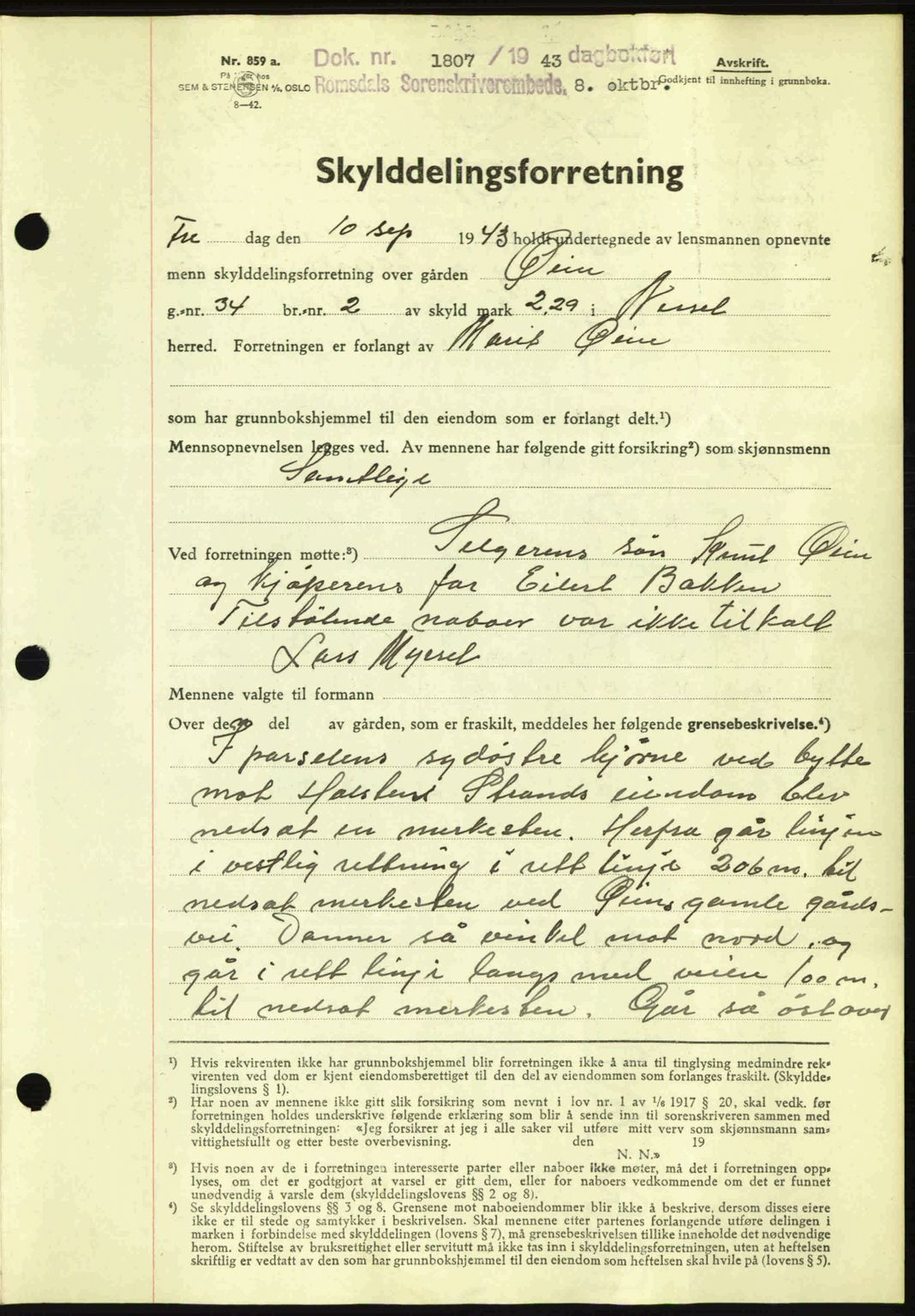 Romsdal sorenskriveri, AV/SAT-A-4149/1/2/2C: Mortgage book no. A15, 1943-1944, Diary no: : 1807/1943