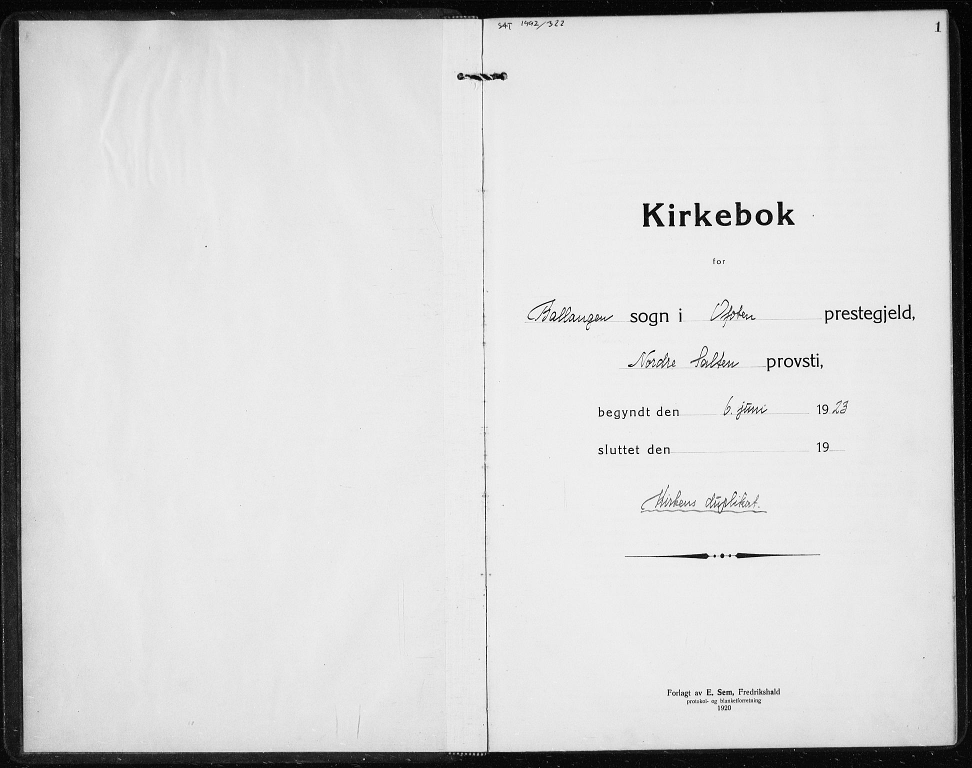 Ministerialprotokoller, klokkerbøker og fødselsregistre - Nordland, AV/SAT-A-1459/869/L0975: Parish register (copy) no. 869C01, 1923-1939, p. 1