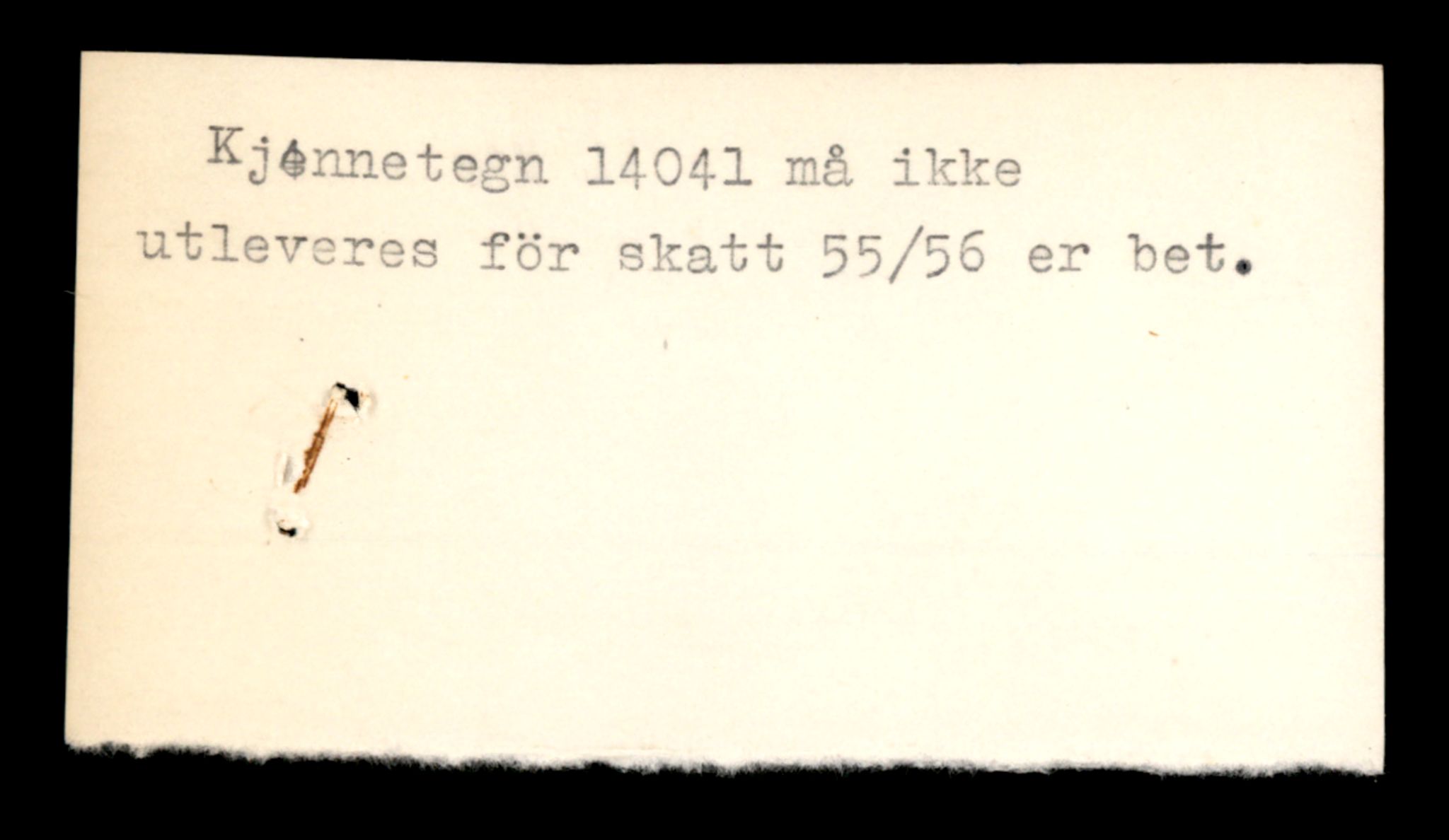 Møre og Romsdal vegkontor - Ålesund trafikkstasjon, AV/SAT-A-4099/F/Fe/L0042: Registreringskort for kjøretøy T 13906 - T 14079, 1927-1998, p. 2215