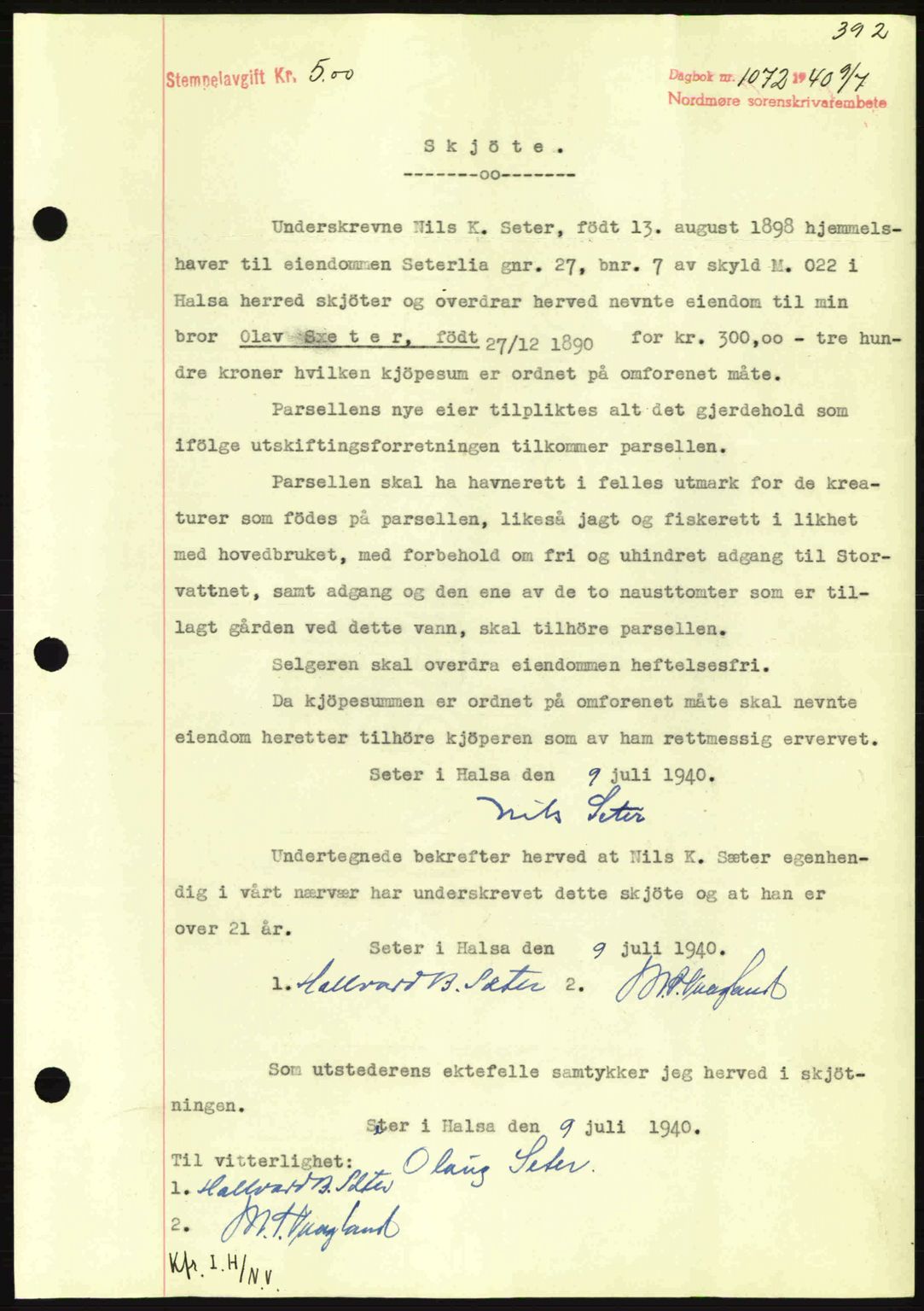 Nordmøre sorenskriveri, AV/SAT-A-4132/1/2/2Ca: Mortgage book no. A88, 1940-1940, Diary no: : 1072/1940