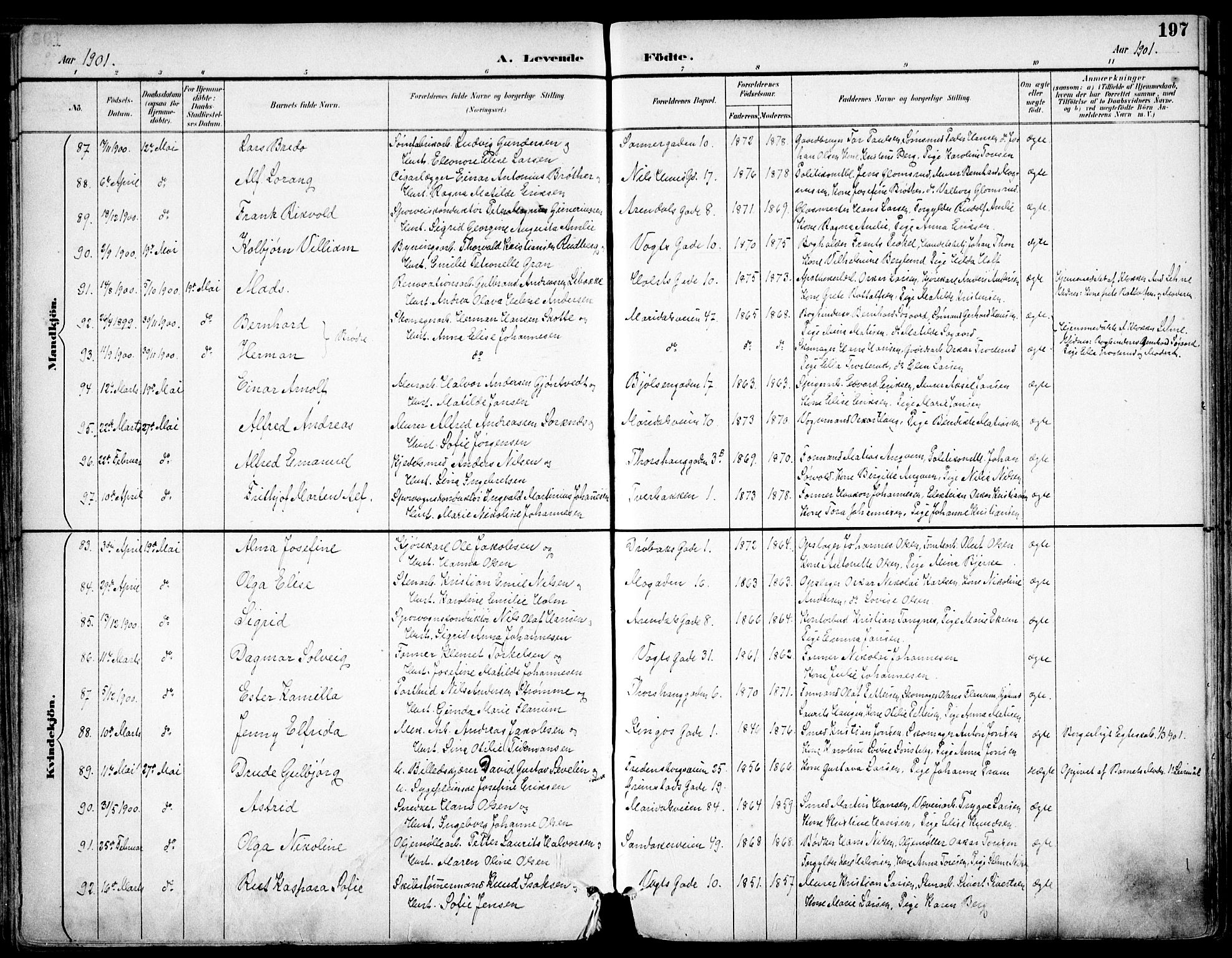 Sagene prestekontor Kirkebøker, SAO/A-10796/F/L0004: Parish register (official) no. 4, 1894-1904, p. 197