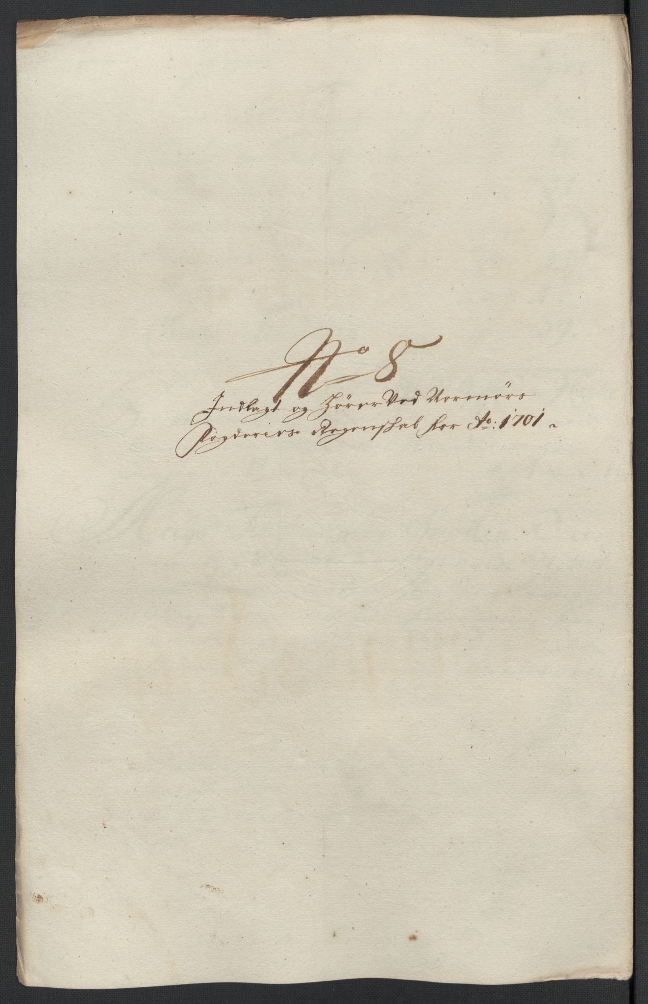 Rentekammeret inntil 1814, Reviderte regnskaper, Fogderegnskap, AV/RA-EA-4092/R56/L3739: Fogderegnskap Nordmøre, 1700-1702, p. 241