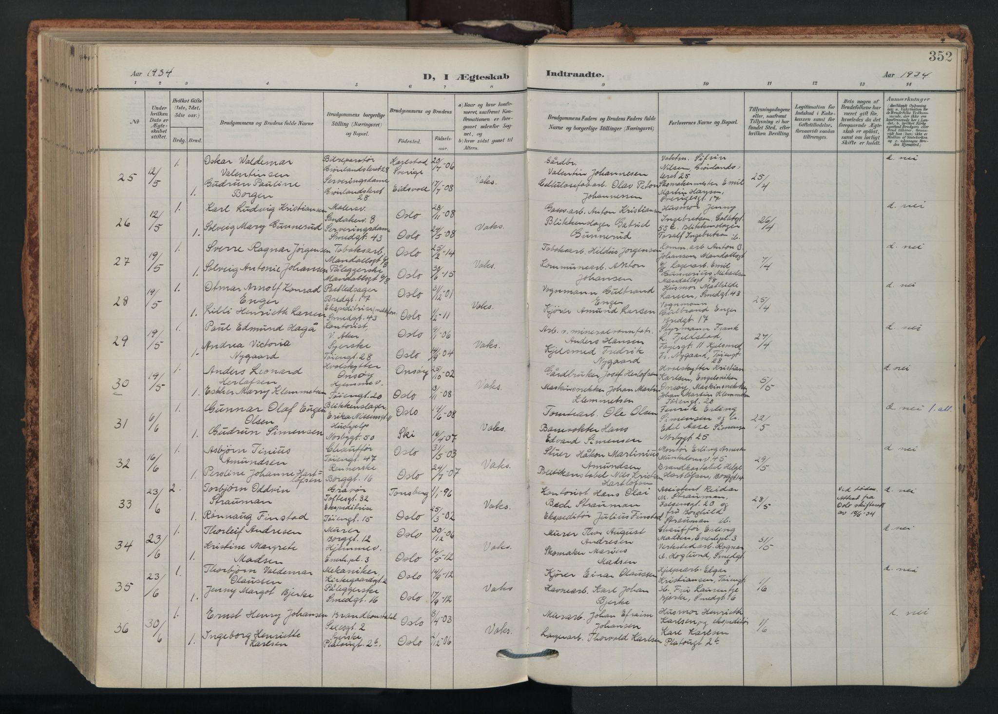 Grønland prestekontor Kirkebøker, AV/SAO-A-10848/F/Fa/L0017: Parish register (official) no. 17, 1906-1934, p. 352