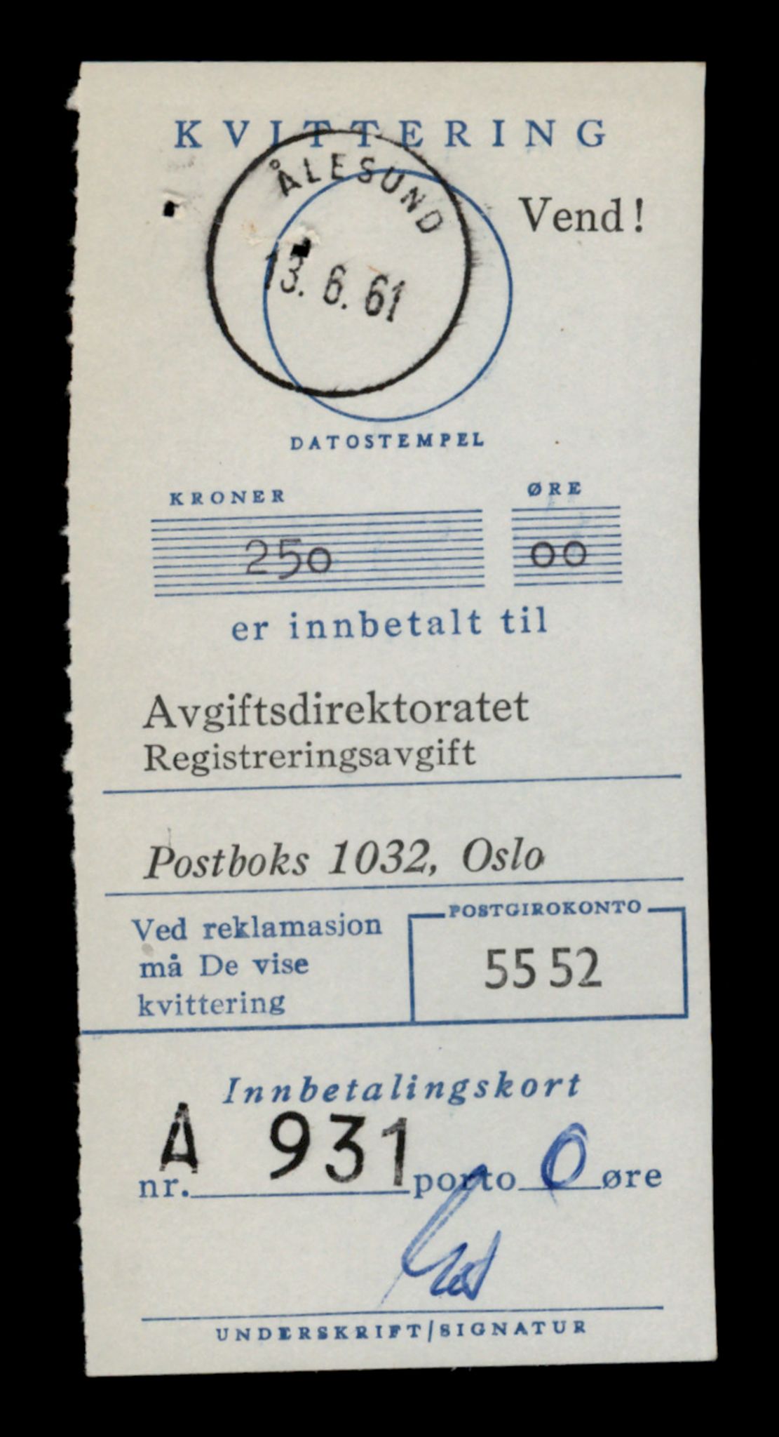 Møre og Romsdal vegkontor - Ålesund trafikkstasjon, AV/SAT-A-4099/F/Fe/L0046: Registreringskort for kjøretøy T 14445 - T 14579, 1927-1998