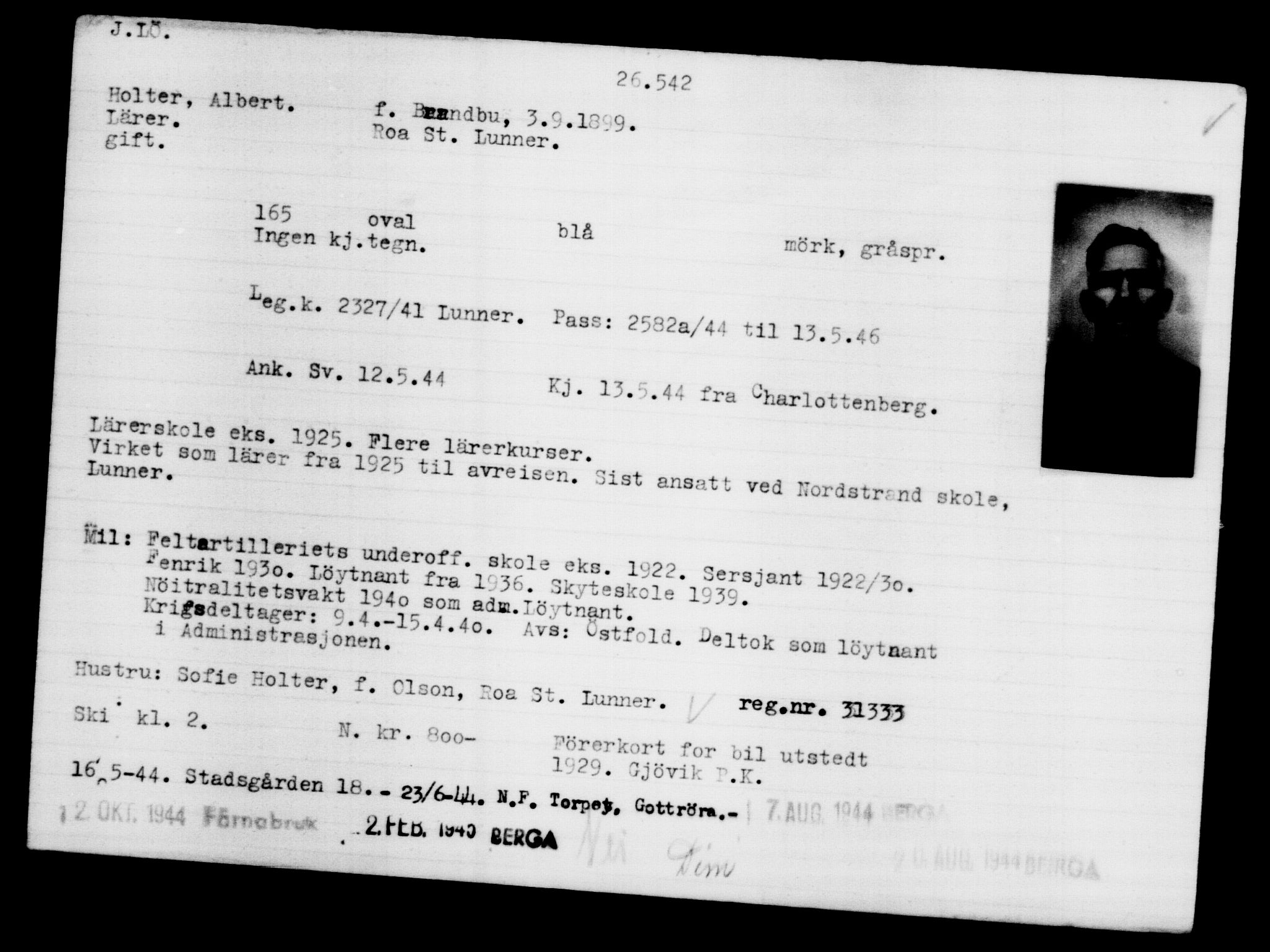 Den Kgl. Norske Legasjons Flyktningskontor, AV/RA-S-6753/V/Va/L0011: Kjesäterkartoteket.  Flyktningenr. 25300-28349, 1940-1945, p. 1304