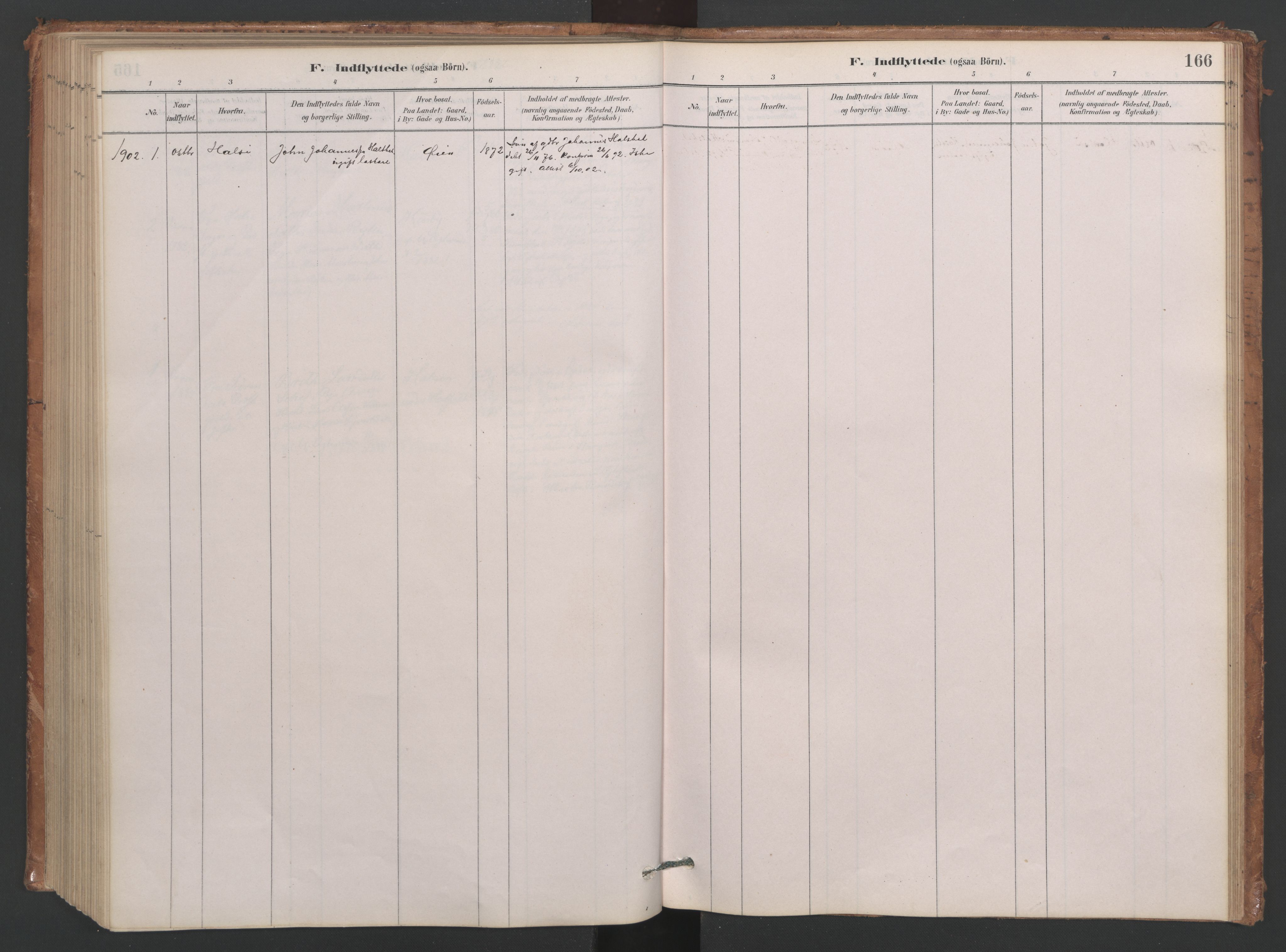 Ministerialprotokoller, klokkerbøker og fødselsregistre - Møre og Romsdal, SAT/A-1454/593/L1034: Parish register (official) no. 593A01, 1879-1911, p. 166