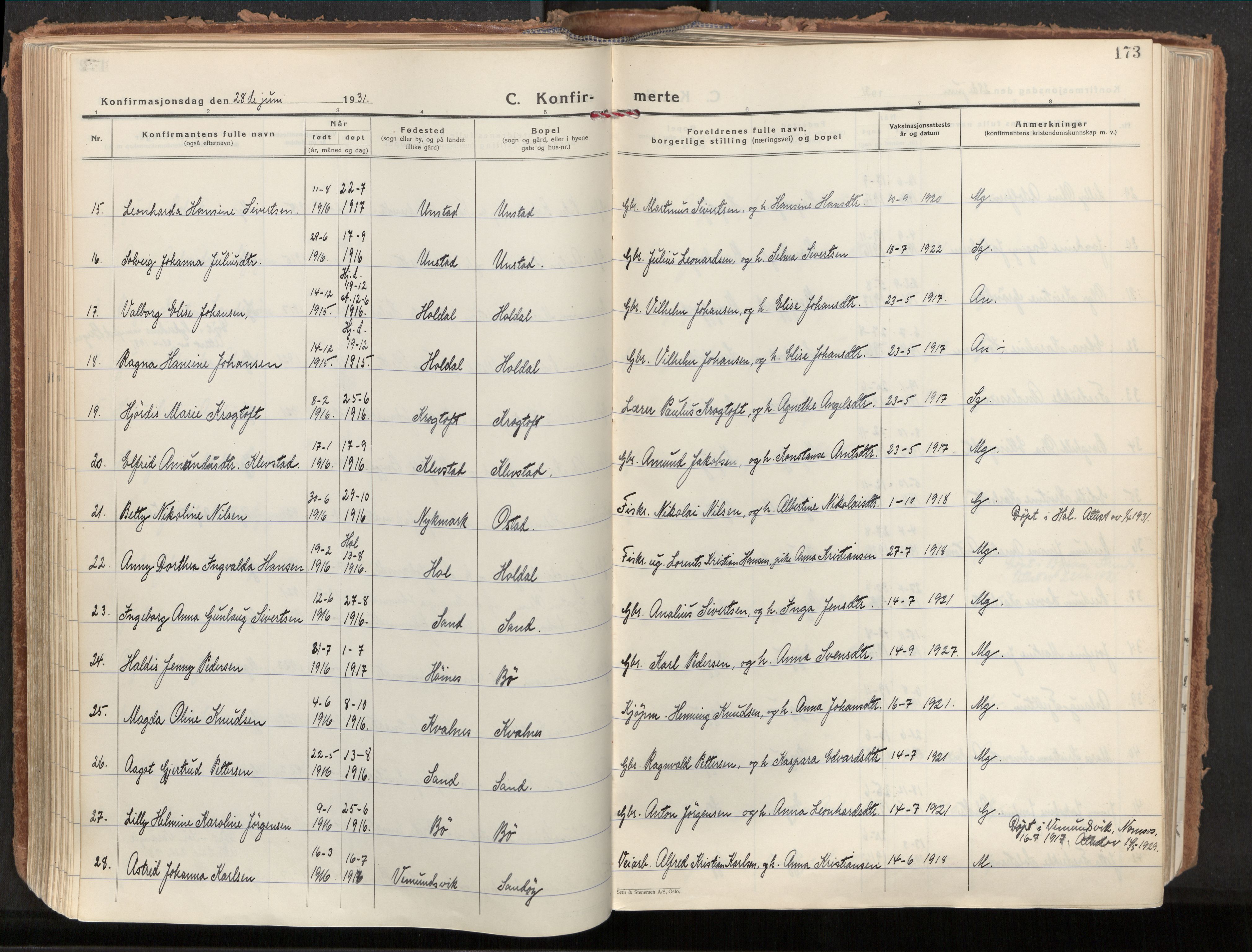 Ministerialprotokoller, klokkerbøker og fødselsregistre - Nordland, AV/SAT-A-1459/880/L1137: Parish register (official) no. 880A11, 1927-1944, p. 173