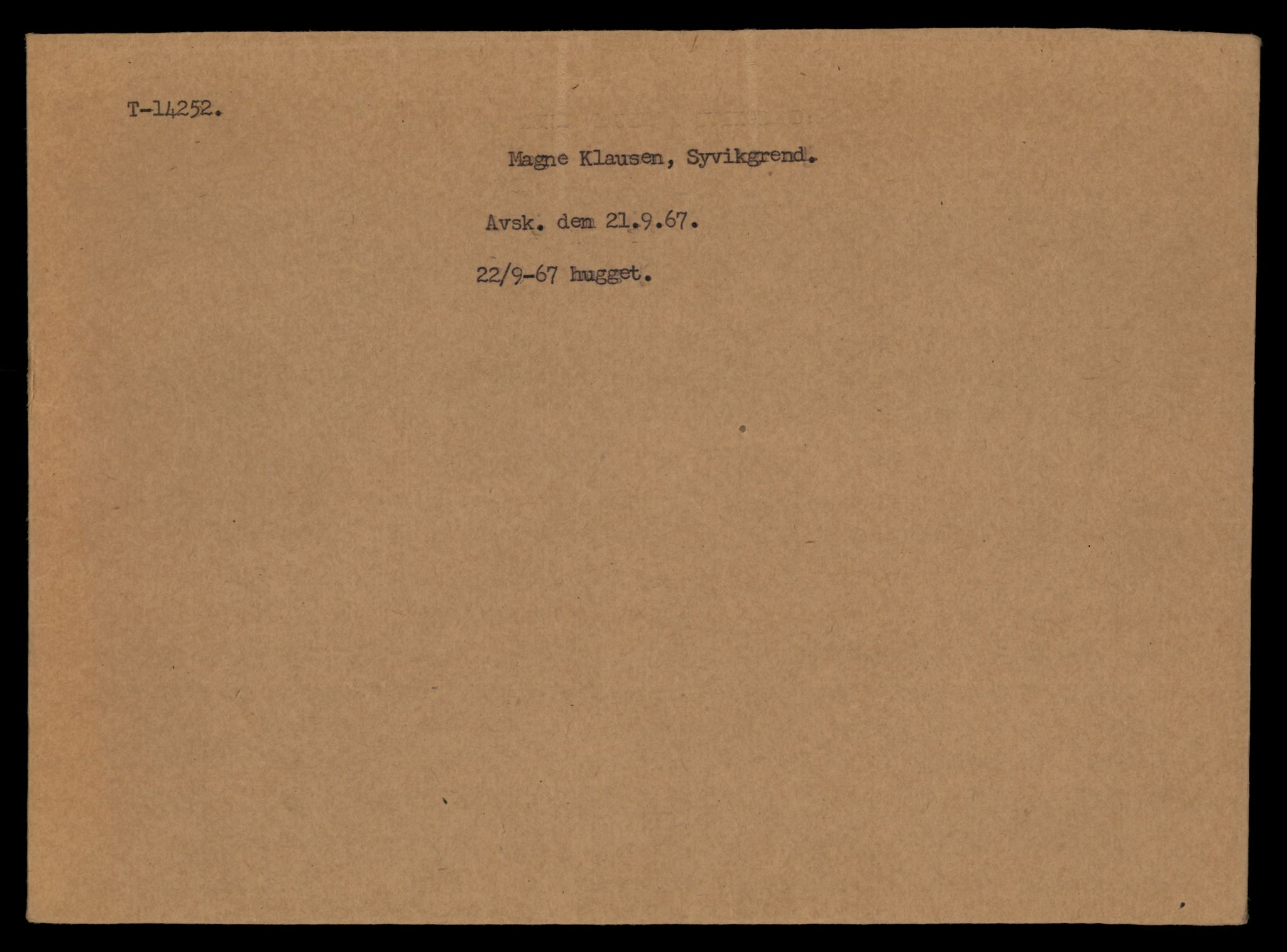 Møre og Romsdal vegkontor - Ålesund trafikkstasjon, AV/SAT-A-4099/F/Fe/L0044: Registreringskort for kjøretøy T 14205 - T 14319, 1927-1998, p. 1376