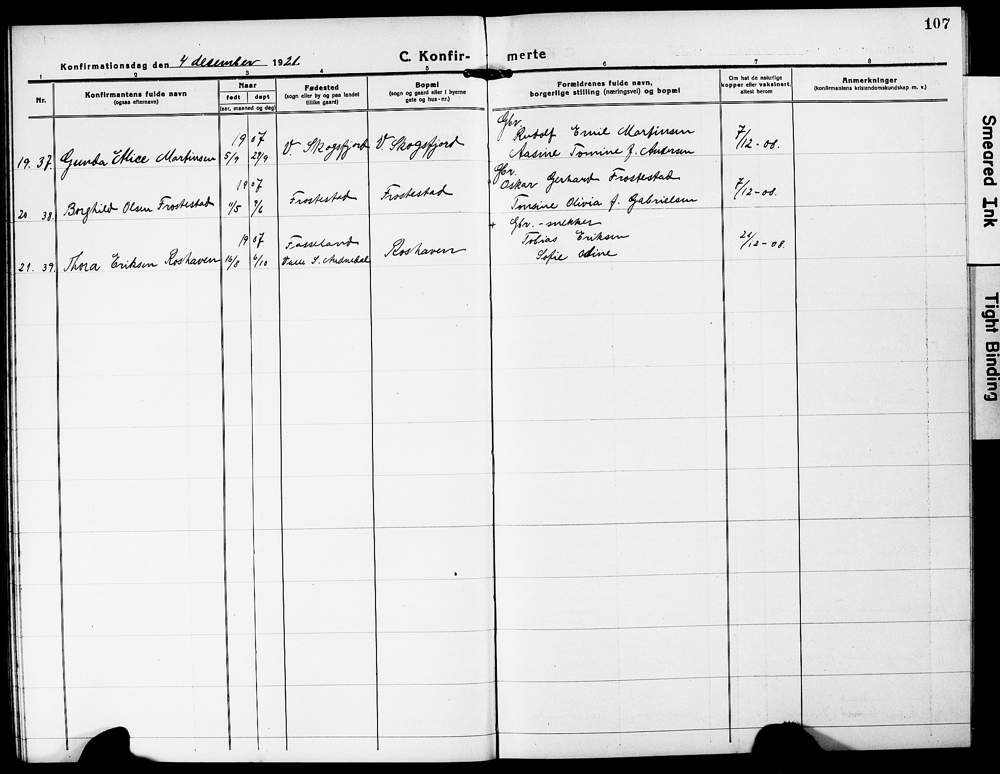 Mandal sokneprestkontor, SAK/1111-0030/F/Fb/Fba/L0013: Parish register (copy) no. B 7, 1918-1931, p. 107