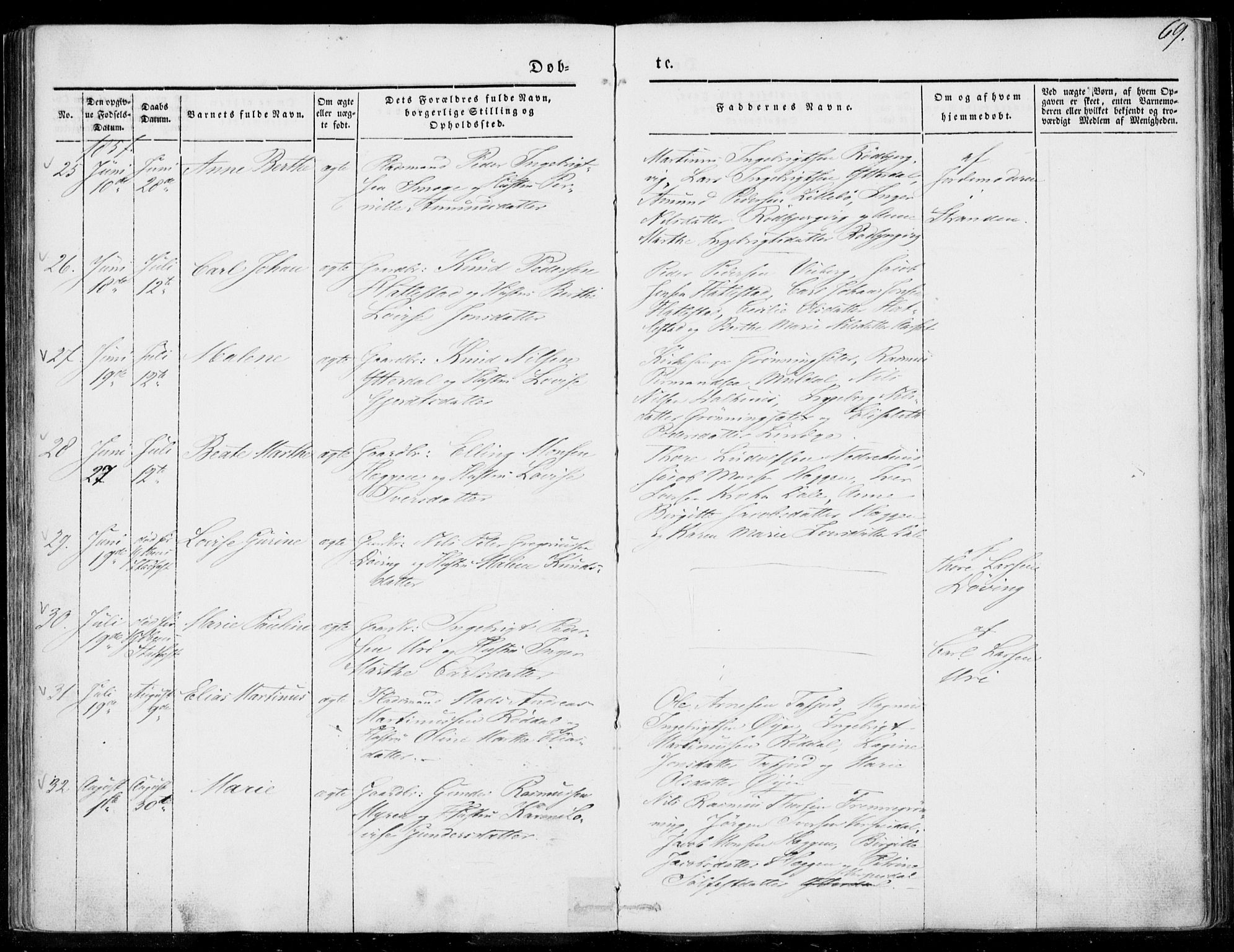Ministerialprotokoller, klokkerbøker og fødselsregistre - Møre og Romsdal, SAT/A-1454/519/L0249: Parish register (official) no. 519A08, 1846-1868, p. 69