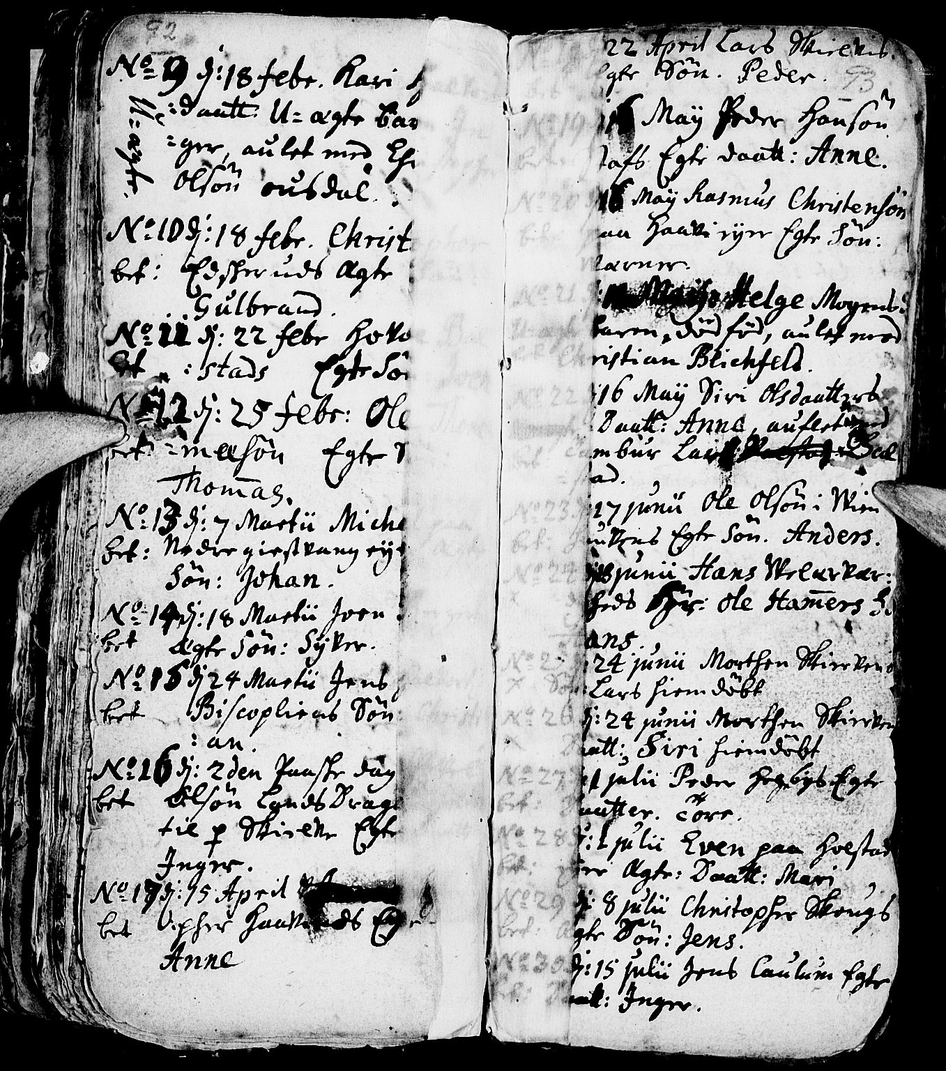 Nes prestekontor, Hedmark, AV/SAH-PREST-020/L/La/L0001: Parish register (copy) no. 1, 1663-1784, p. 92-93