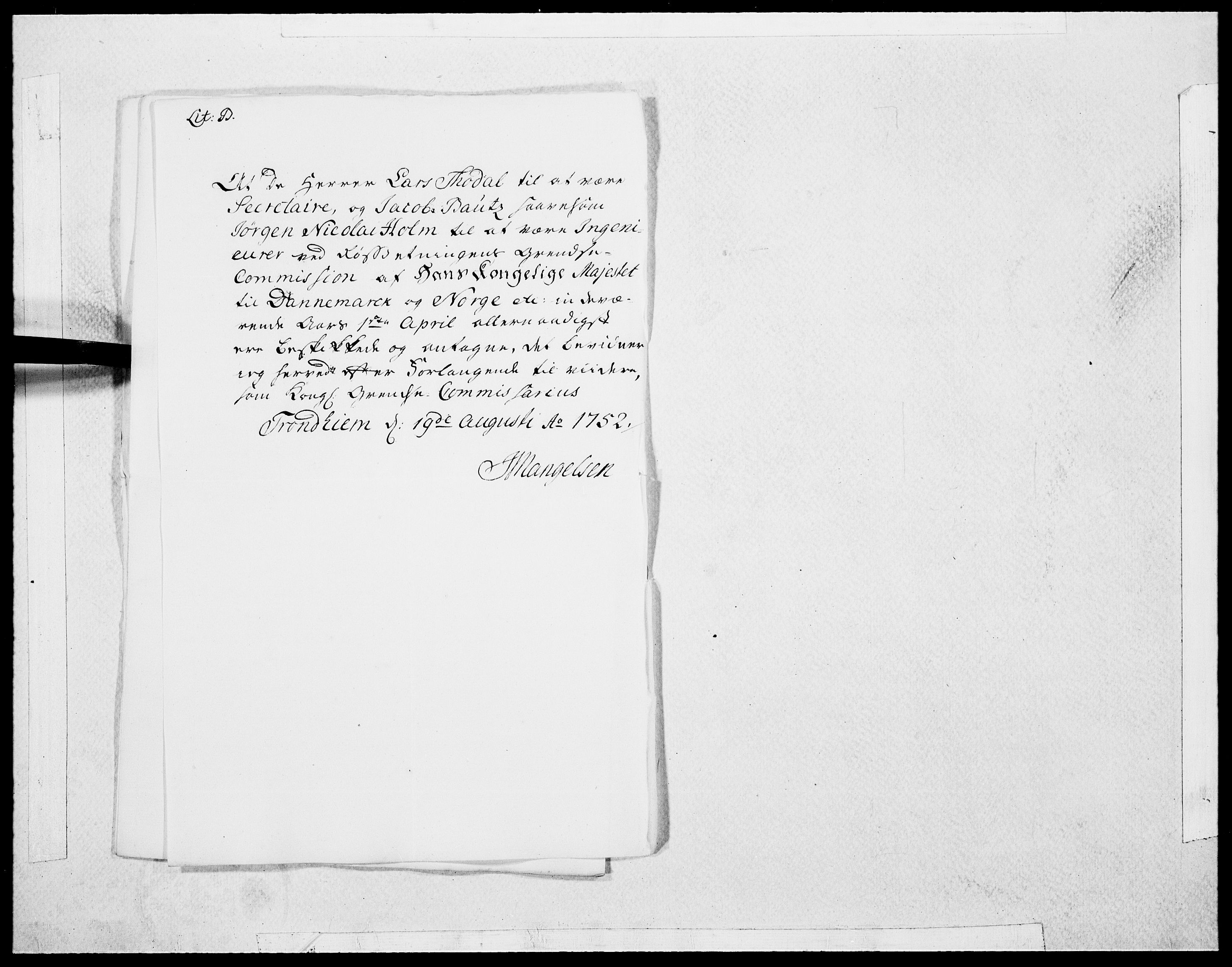 Danske Kanselli 1572-1799, AV/RA-EA-3023/F/Fc/Fcc/Fcca/L0164: Norske innlegg 1572-1799, 1753, p. 105
