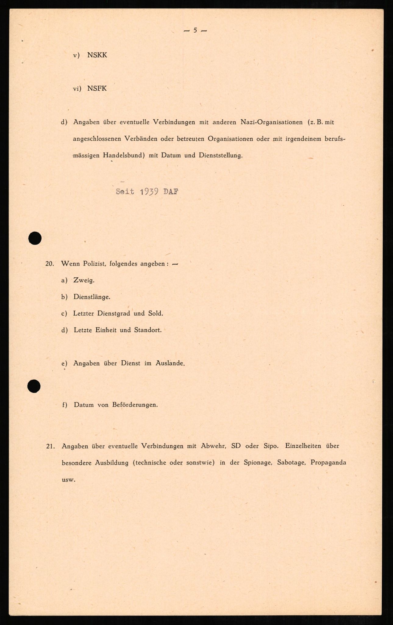 Forsvaret, Forsvarets overkommando II, AV/RA-RAFA-3915/D/Db/L0006: CI Questionaires. Tyske okkupasjonsstyrker i Norge. Tyskere., 1945-1946, p. 178