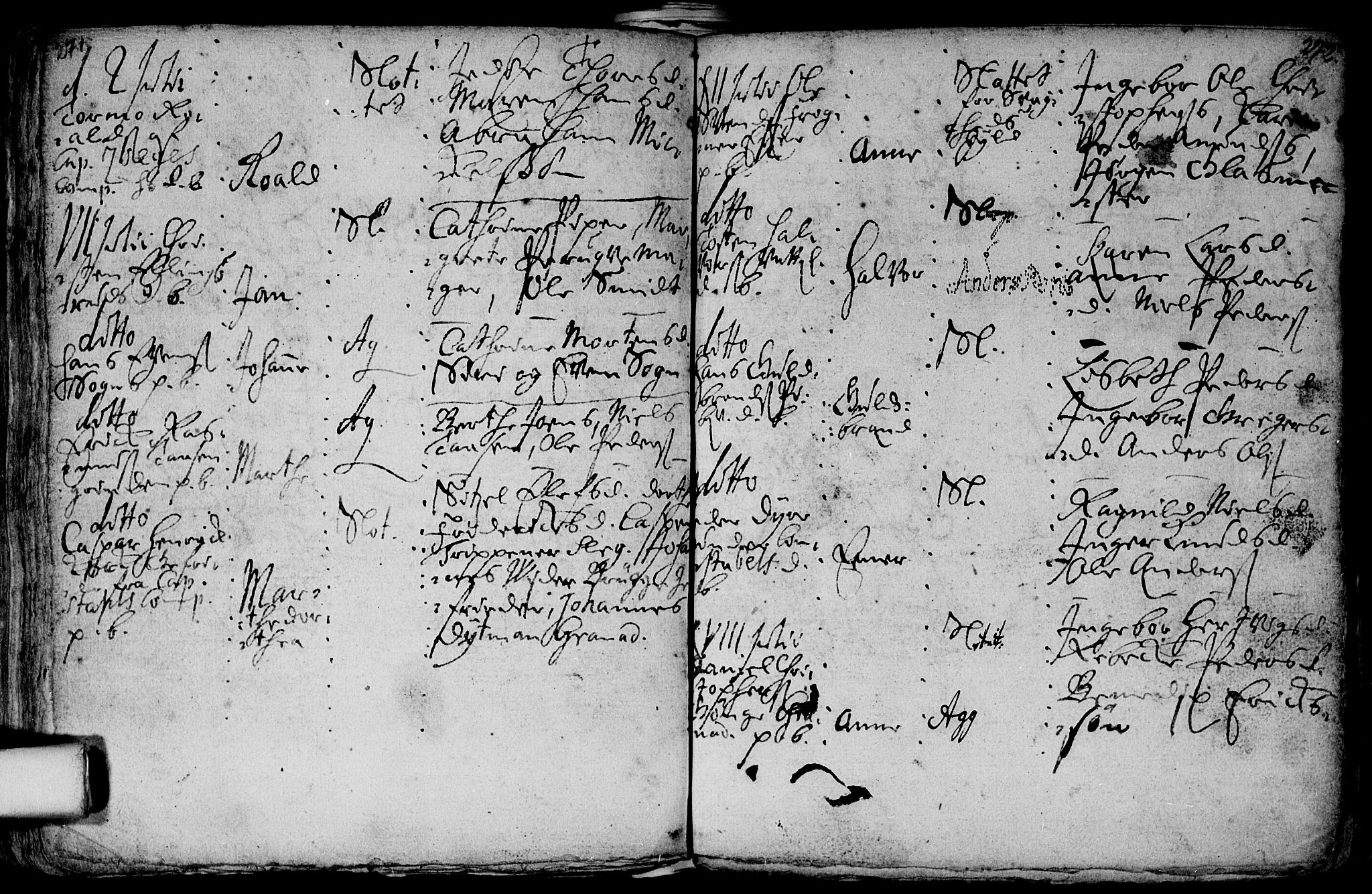 Aker prestekontor kirkebøker, AV/SAO-A-10861/F/L0002: Parish register (official) no. 2, 1714-1720, p. 271-272