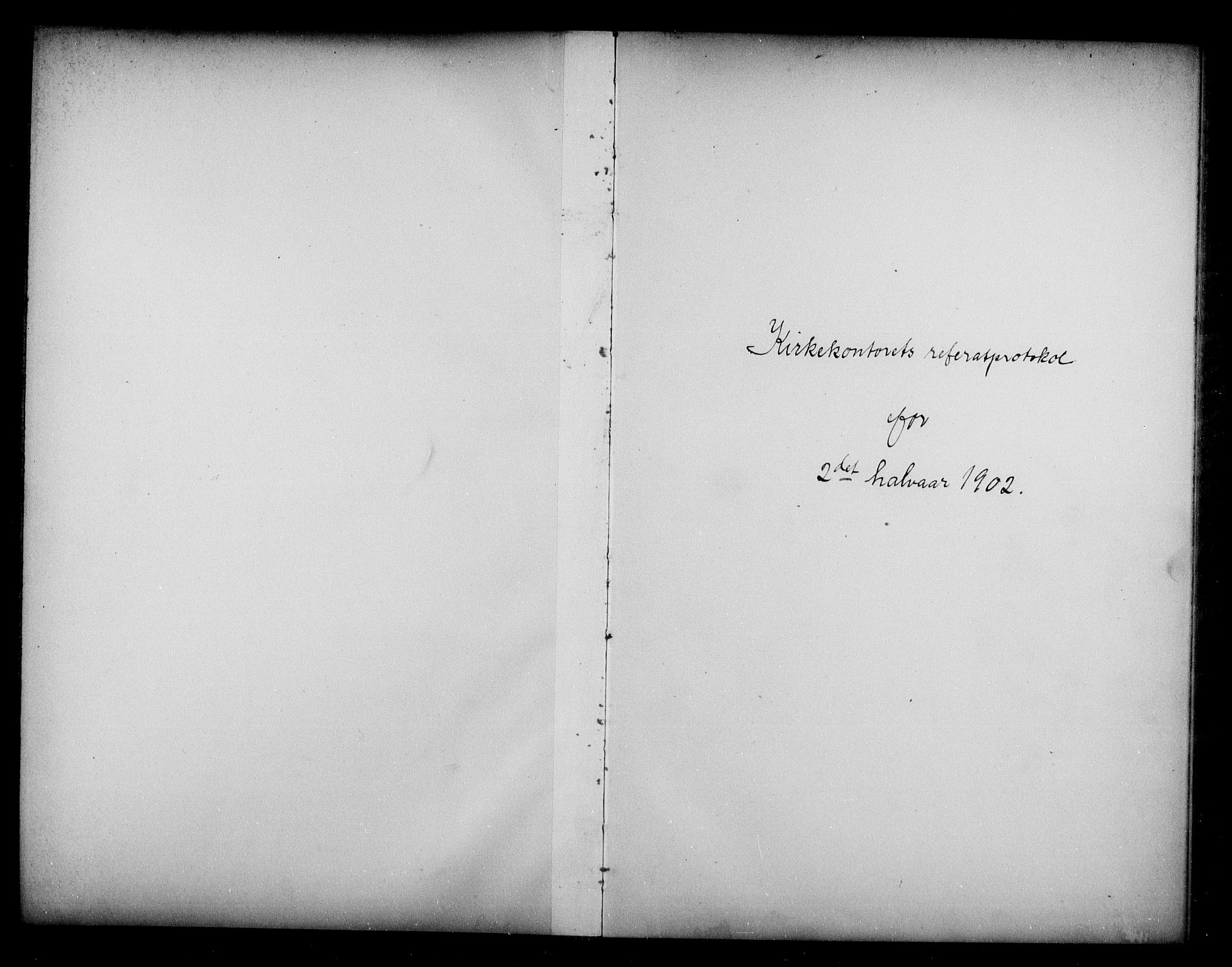 Kirke- og undervisningsdepartementet, Kontoret  for kirke og geistlighet A, AV/RA-S-1007/A/Aa/L0278: Referatprotokoll bd. 2. Ref.nr. 123-241, 1902