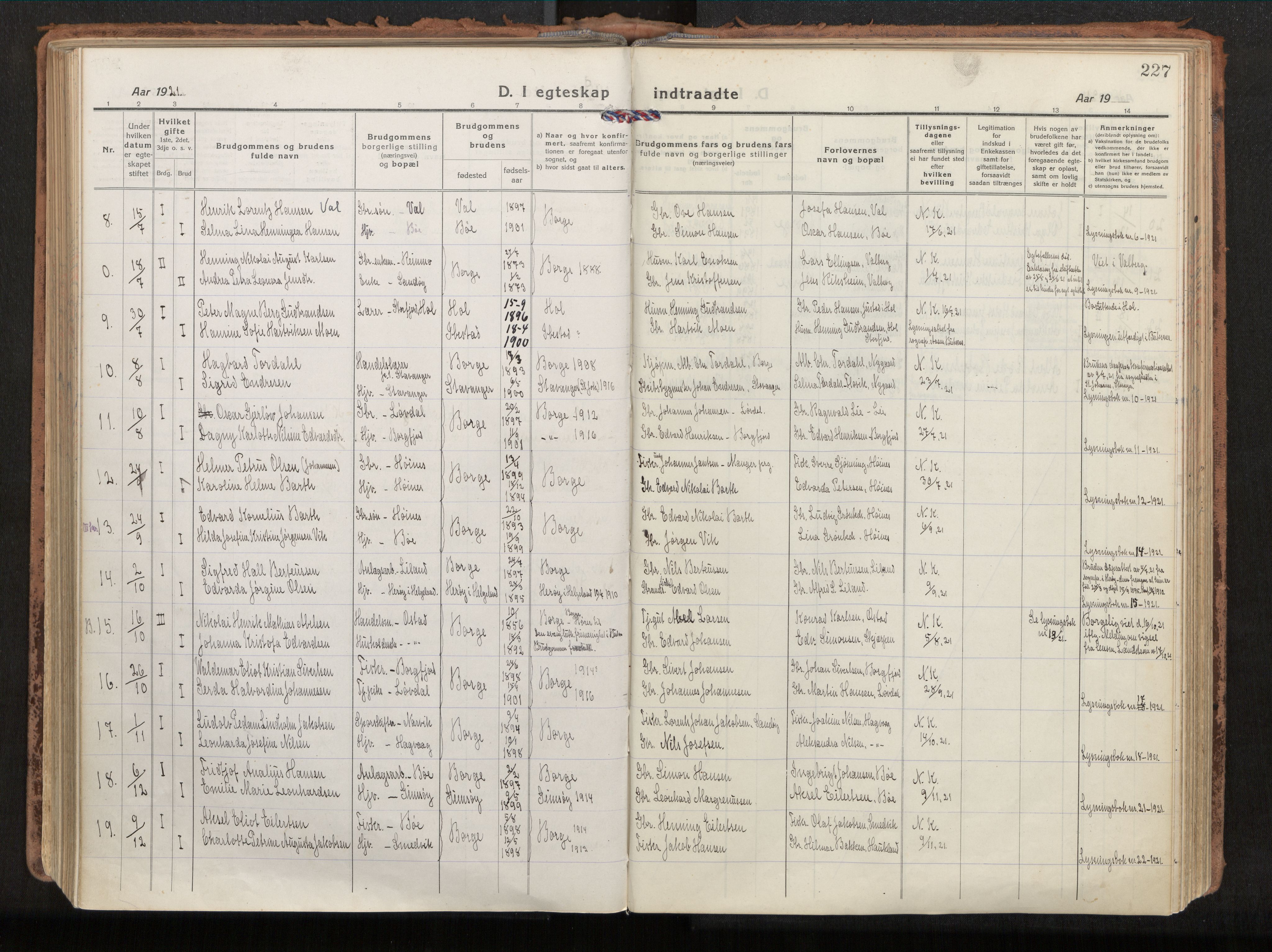 Ministerialprotokoller, klokkerbøker og fødselsregistre - Nordland, SAT/A-1459/880/L1136: Parish register (official) no. 880A10, 1919-1927, p. 227
