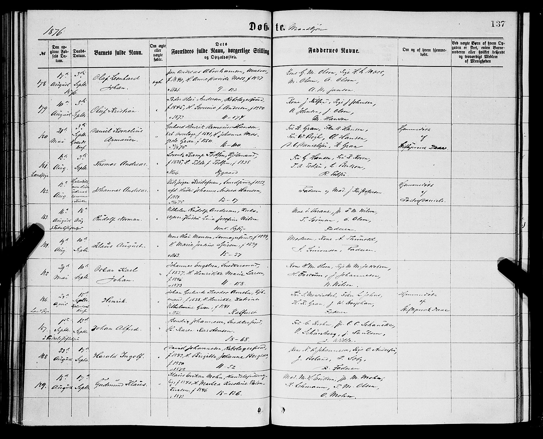 Domkirken sokneprestembete, SAB/A-74801/H/Hab/L0013: Parish register (copy) no. B 6, 1869-1876, p. 137