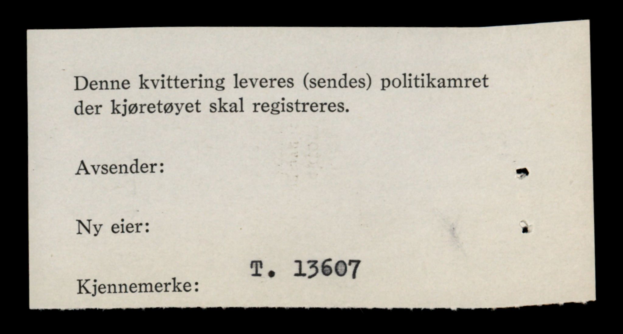 Møre og Romsdal vegkontor - Ålesund trafikkstasjon, AV/SAT-A-4099/F/Fe/L0040: Registreringskort for kjøretøy T 13531 - T 13709, 1927-1998, p. 1363