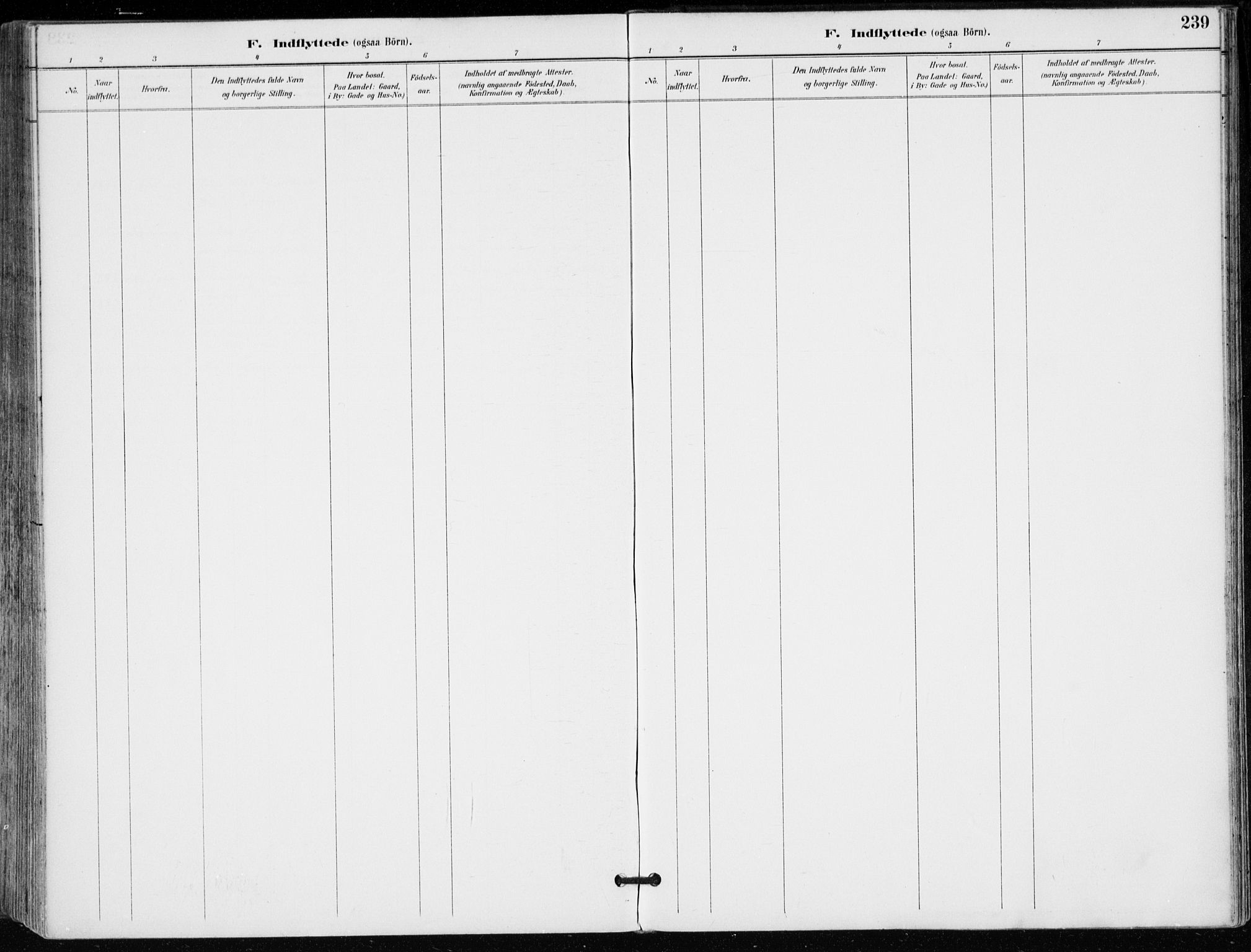 Modum kirkebøker, AV/SAKO-A-234/F/Fa/L0012: Parish register (official) no. 12, 1890-1898, p. 239