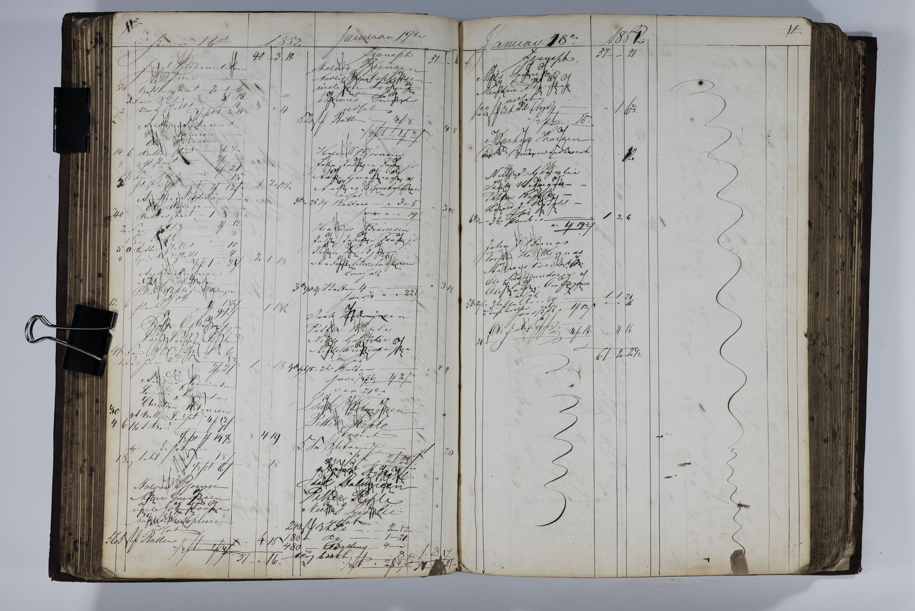 Blehr/ Kjellestad, TEMU/TGM-A-1212/R/Ra/L0005: Hugste bog, 1850-1855, p. 166