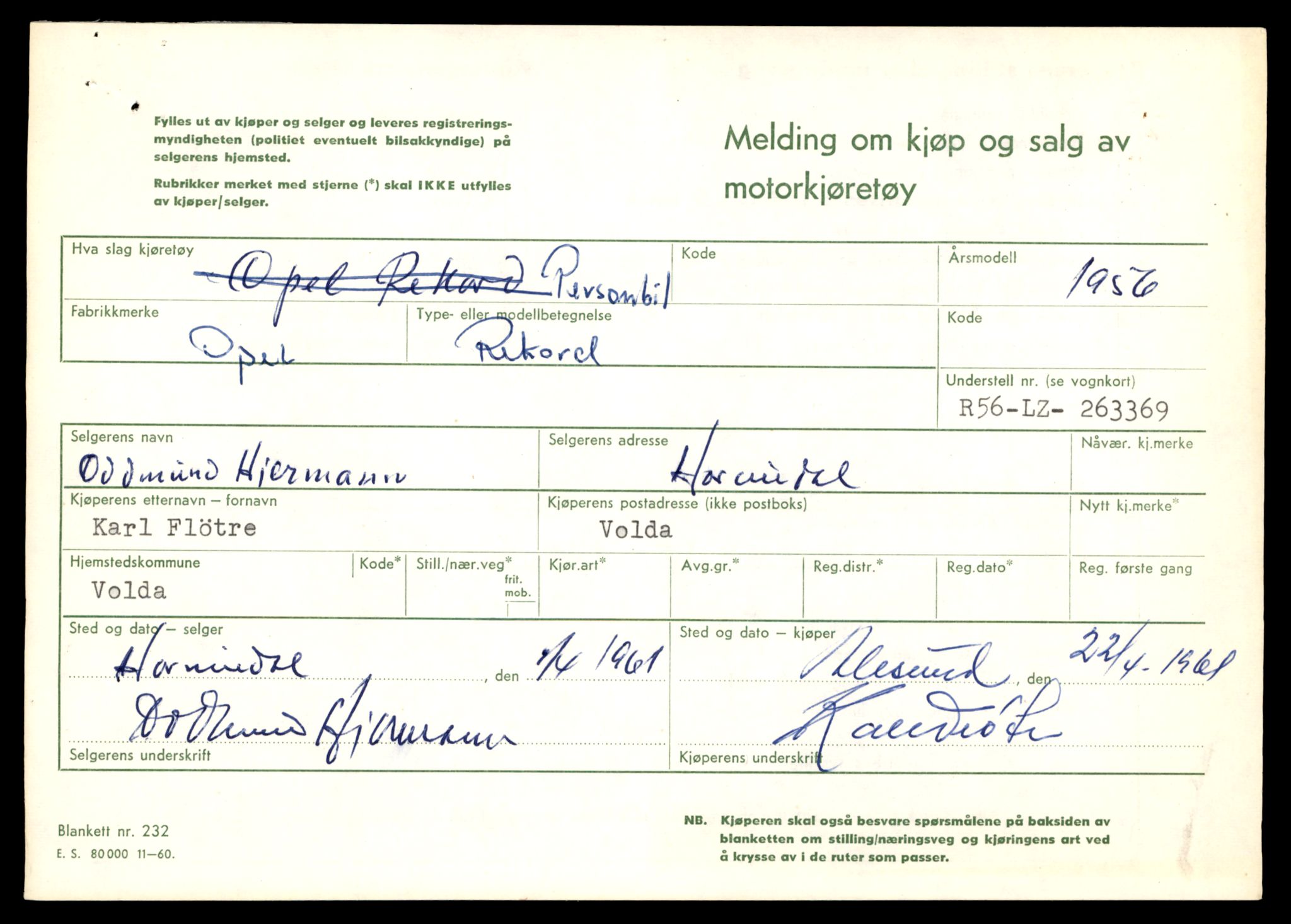 Møre og Romsdal vegkontor - Ålesund trafikkstasjon, AV/SAT-A-4099/F/Fe/L0049: Registreringskort for kjøretøy T 14864 - T 18613, 1927-1998, p. 3093
