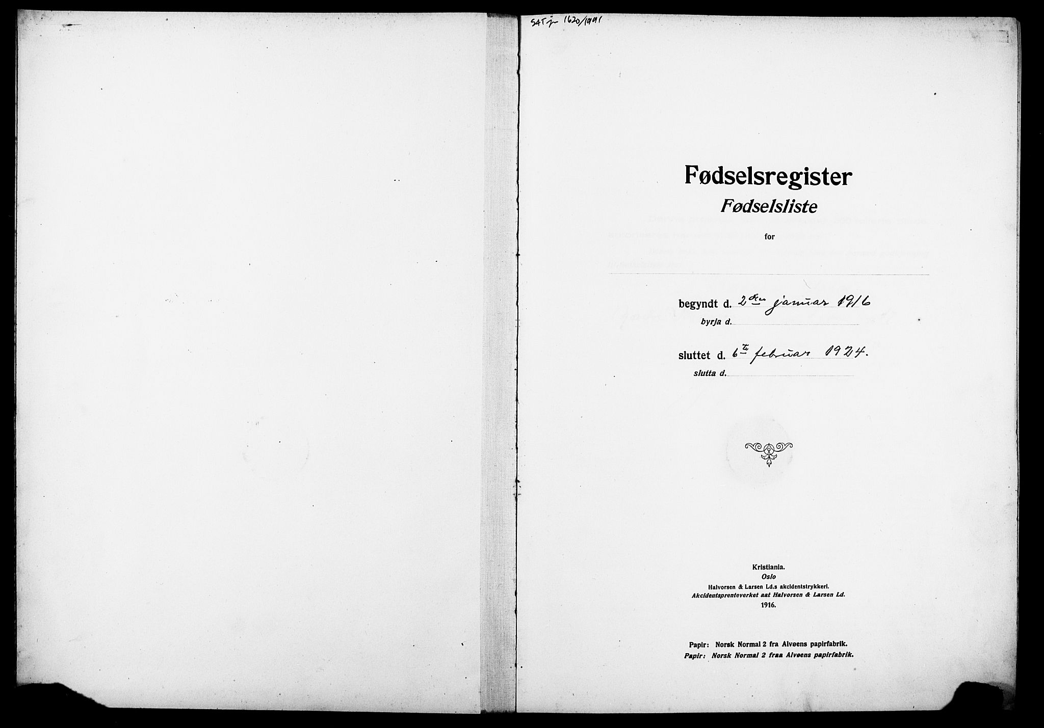 Ministerialprotokoller, klokkerbøker og fødselsregistre - Møre og Romsdal, SAT/A-1454/528/L0442: Birth register no. 528.II.4.1, 1916-1924