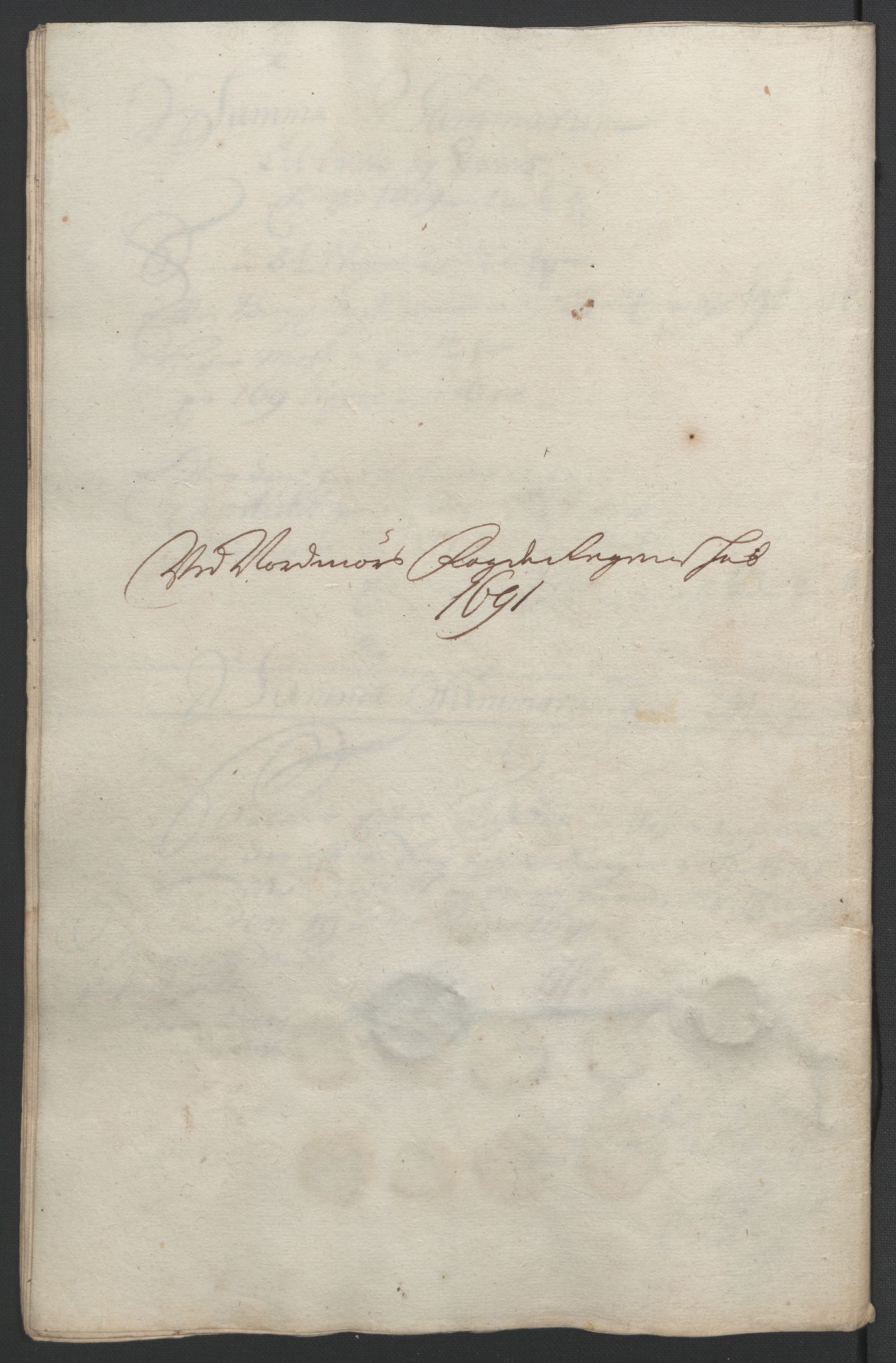 Rentekammeret inntil 1814, Reviderte regnskaper, Fogderegnskap, RA/EA-4092/R56/L3734: Fogderegnskap Nordmøre, 1690-1691, p. 388